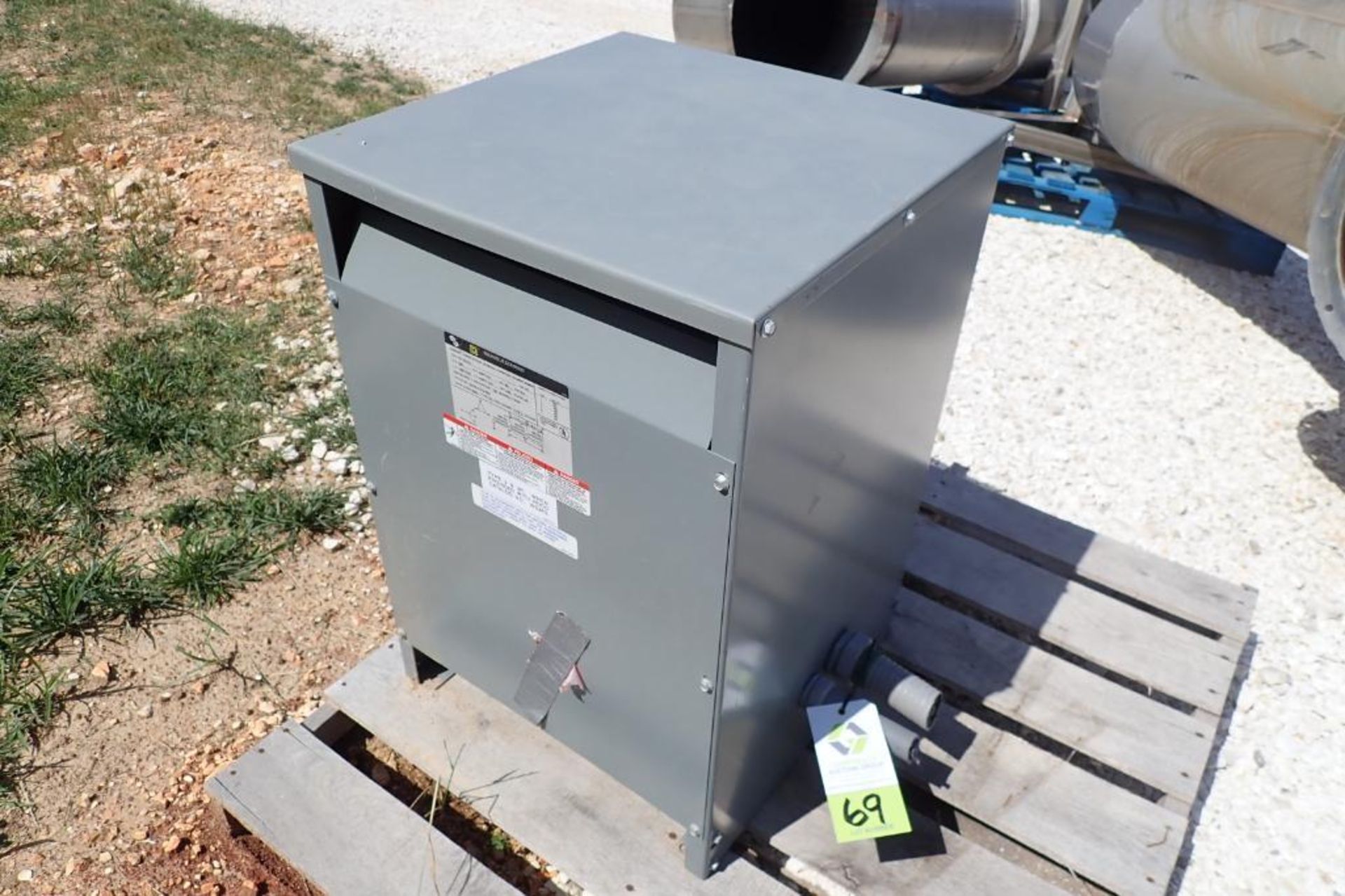 Square D 3 phase transformer - (Located in Fayetteville, AR)