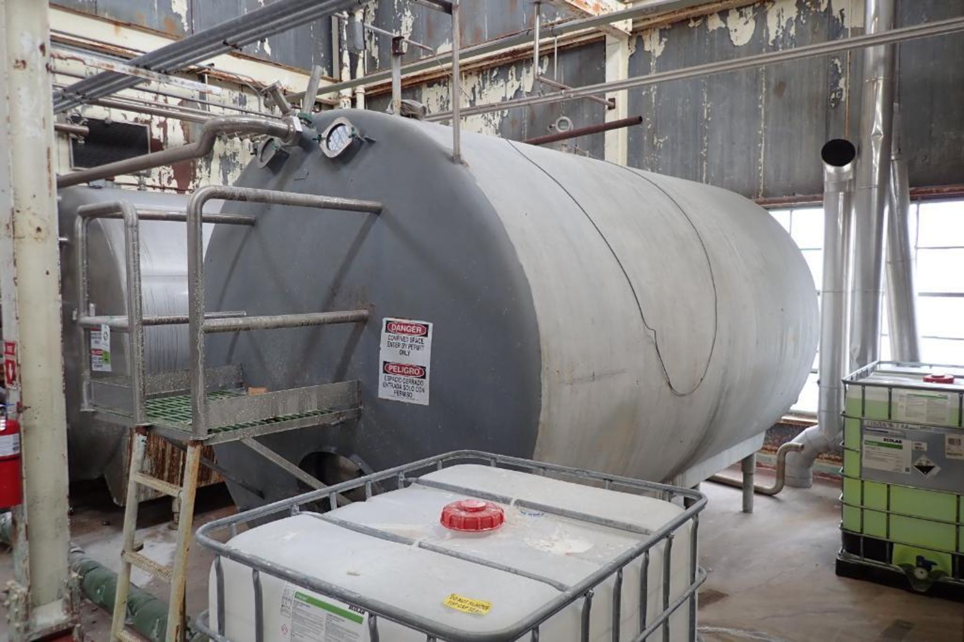 Dairy Apparatus SS horizontal jacketed holding tank. {Located in Dixon, IL}