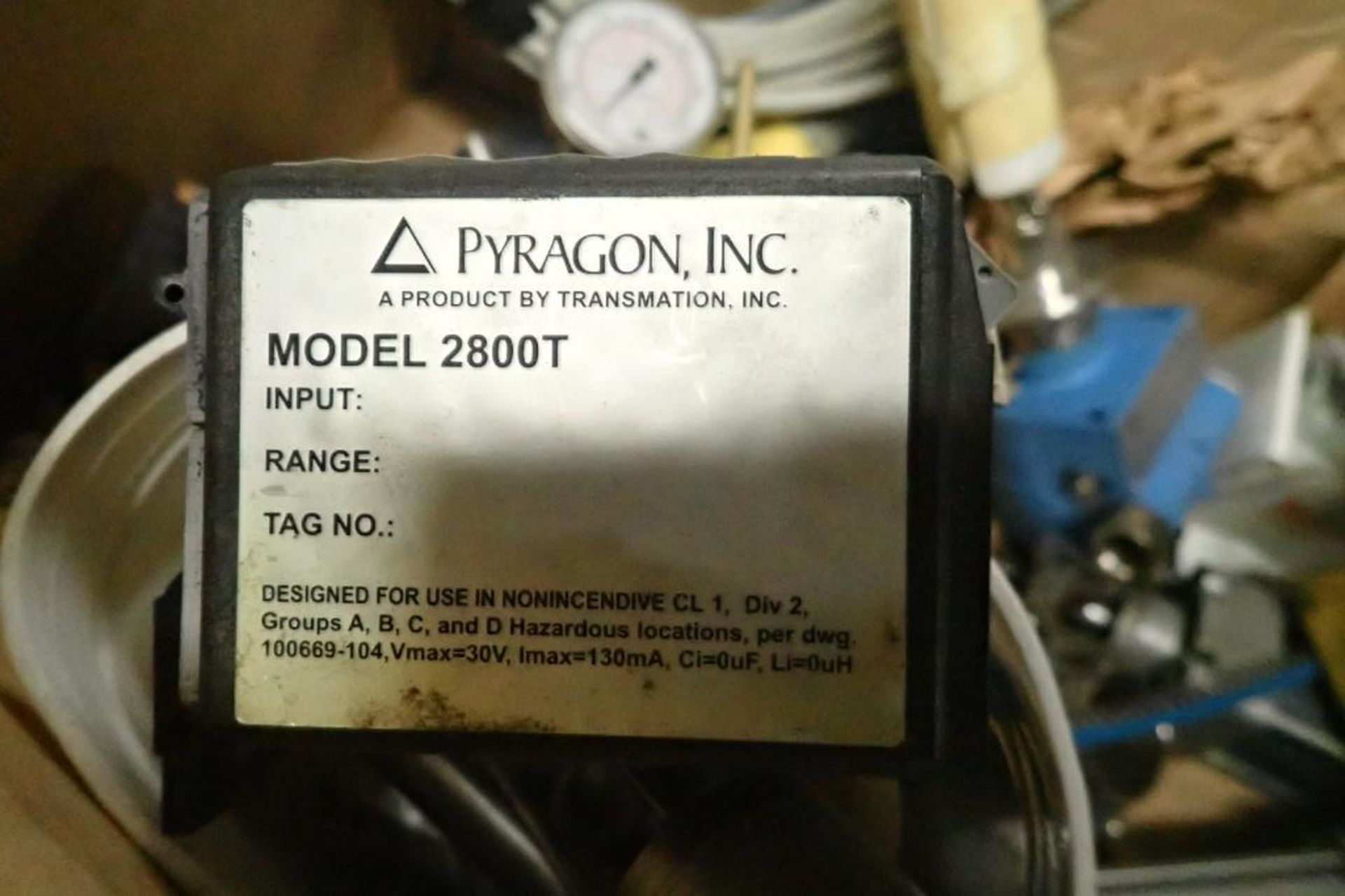Box of misc. valves. {Located in Dixon, IL} - Bild 8 aus 10