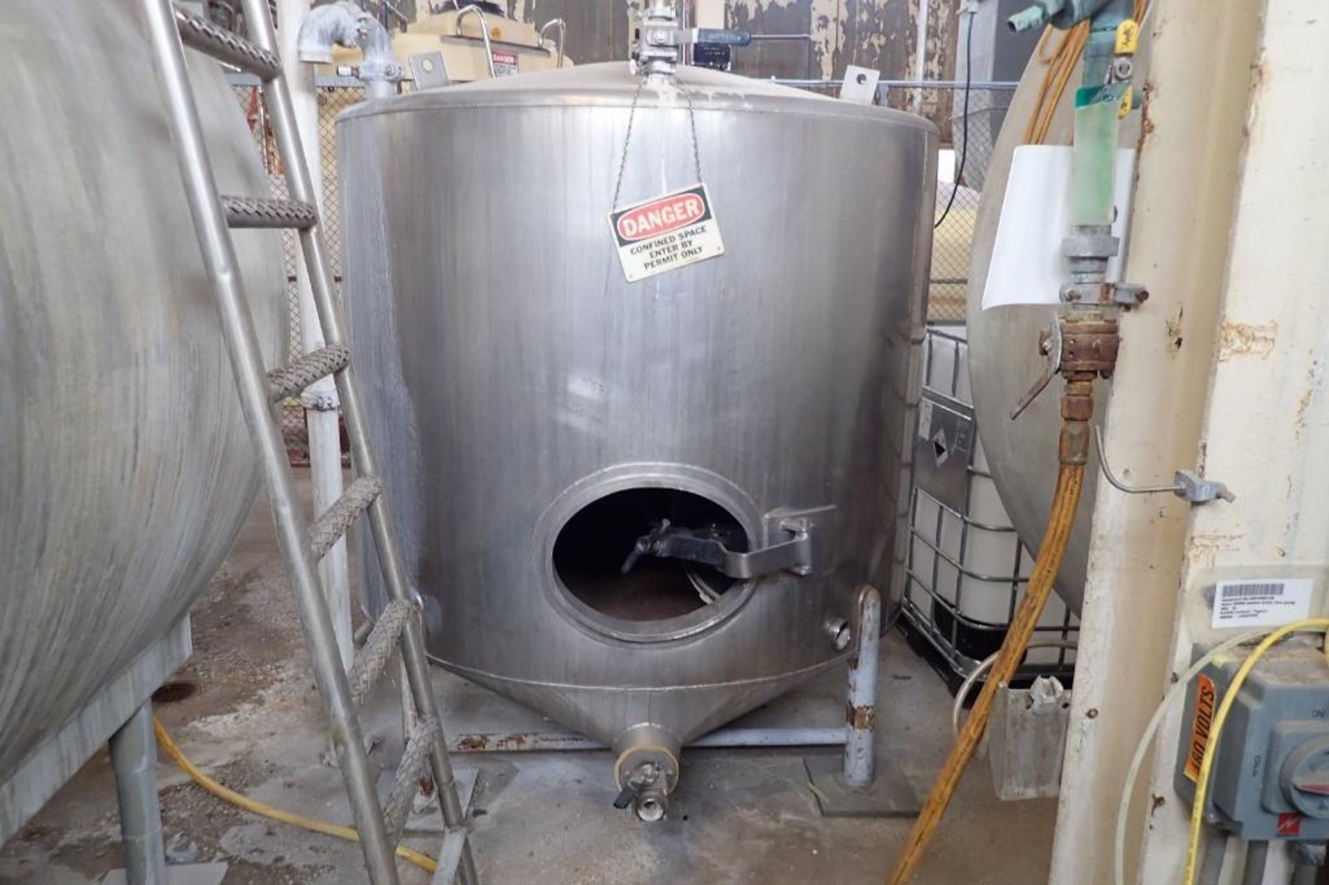 SS vertical holding tank. {Located in Dixon, IL} - Image 2 of 7