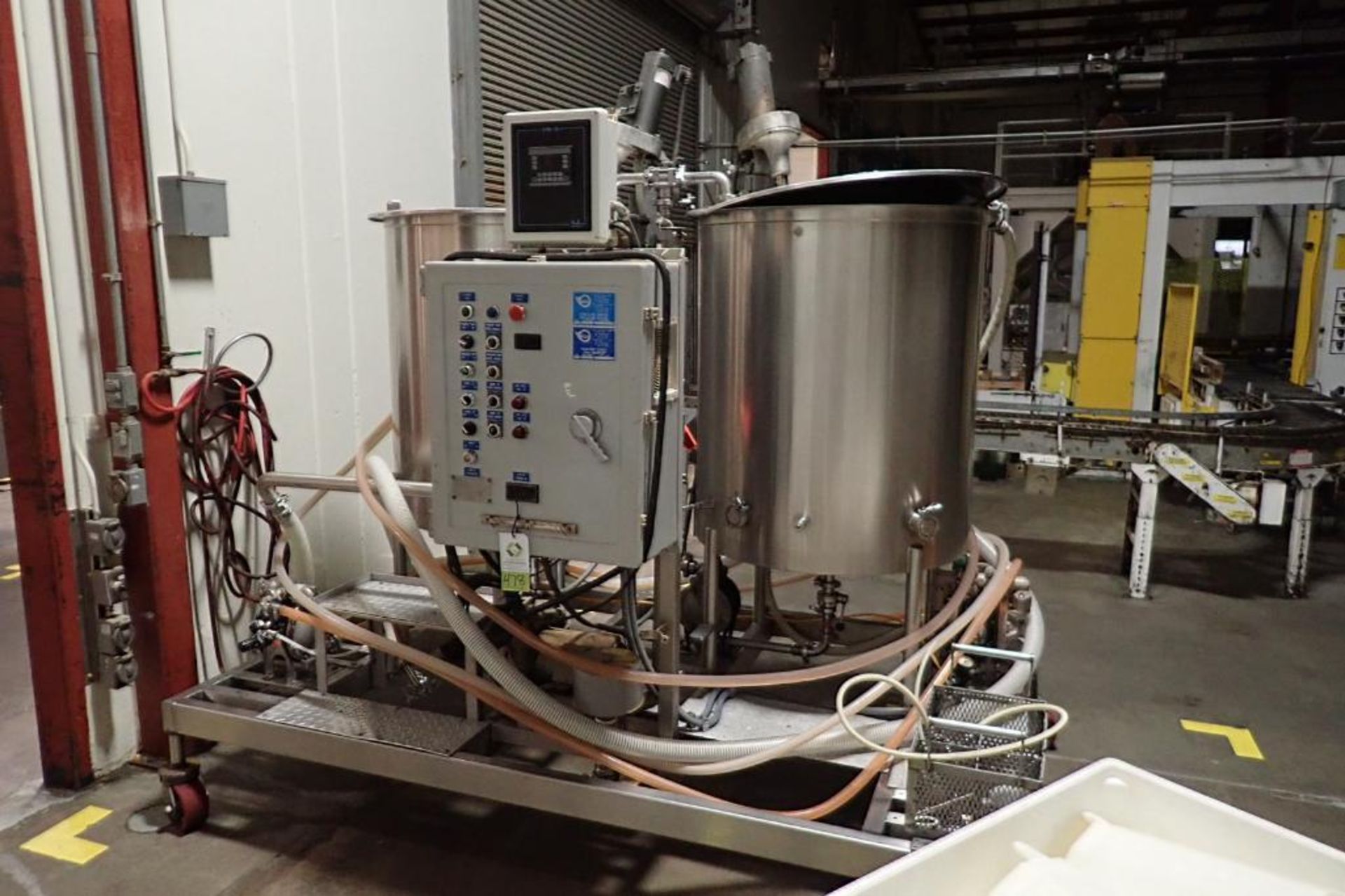 Spray Dynamics liquid and dry additive system. {Located in Visalia, CA} - Image 4 of 25