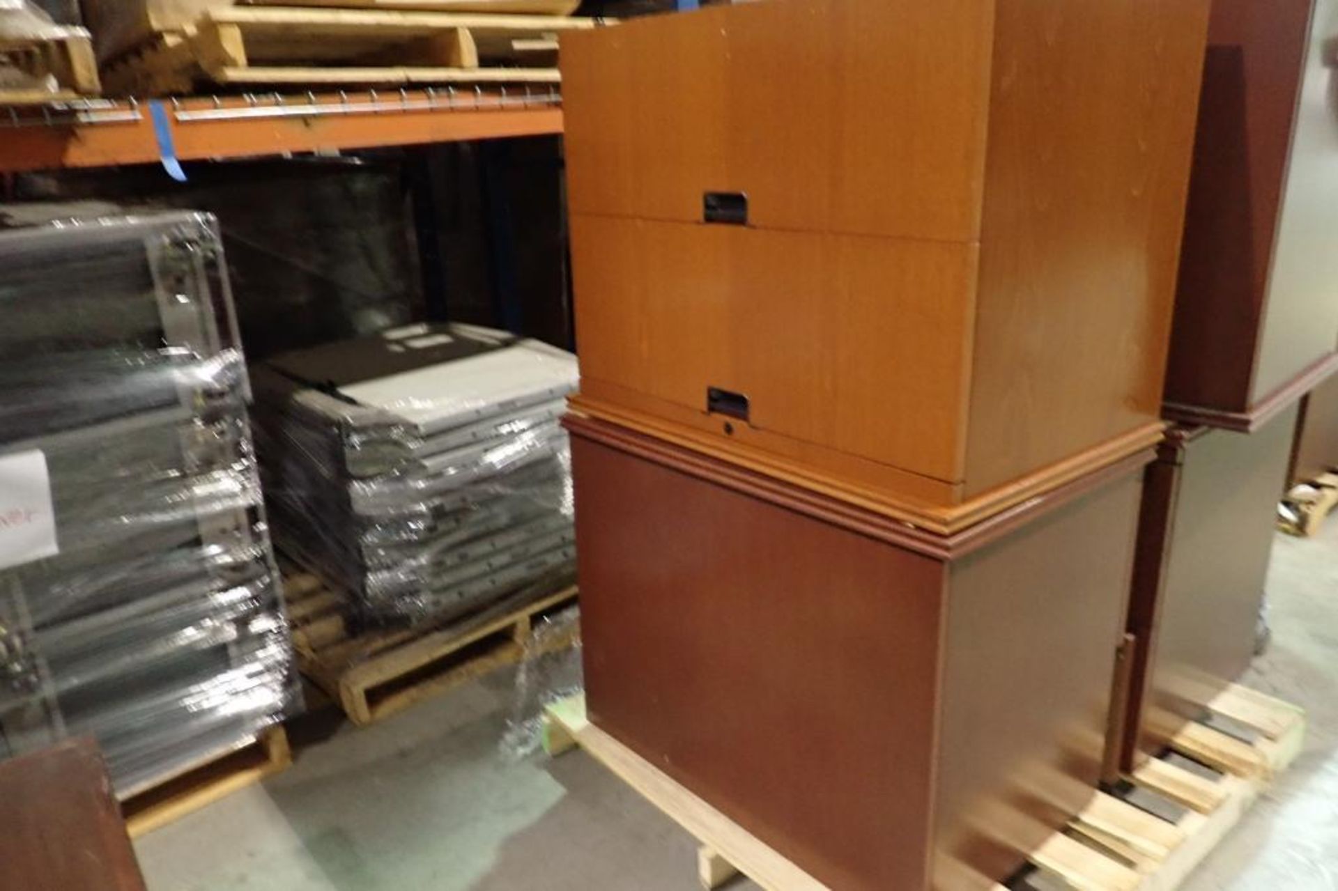 2-drawer lateraling filing cabinet - Image 2 of 4