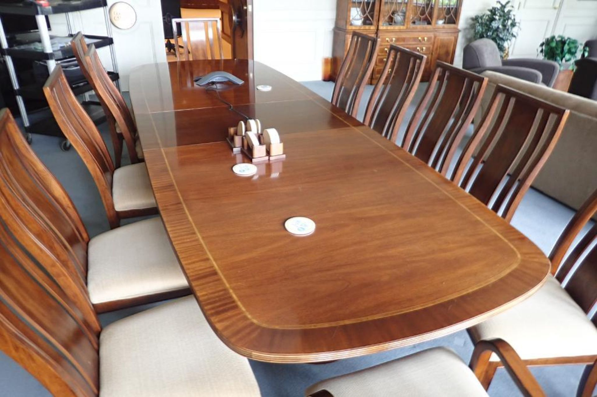 Inlaid dining table - Image 5 of 5