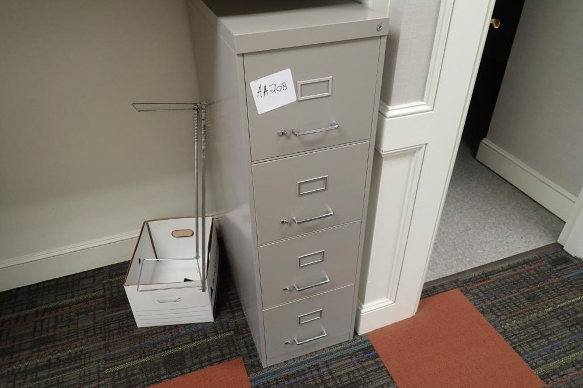 (8) 4-drawer filing cabinets - Image 5 of 7