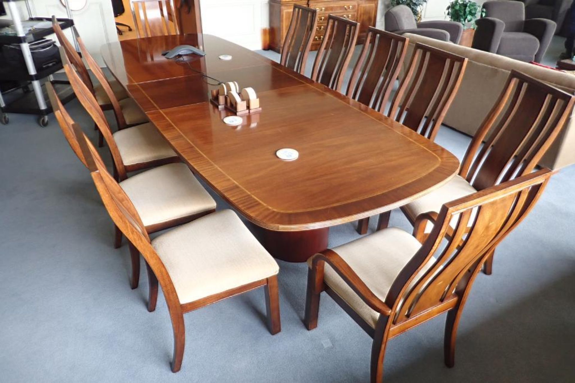 Inlaid dining table - Image 4 of 5