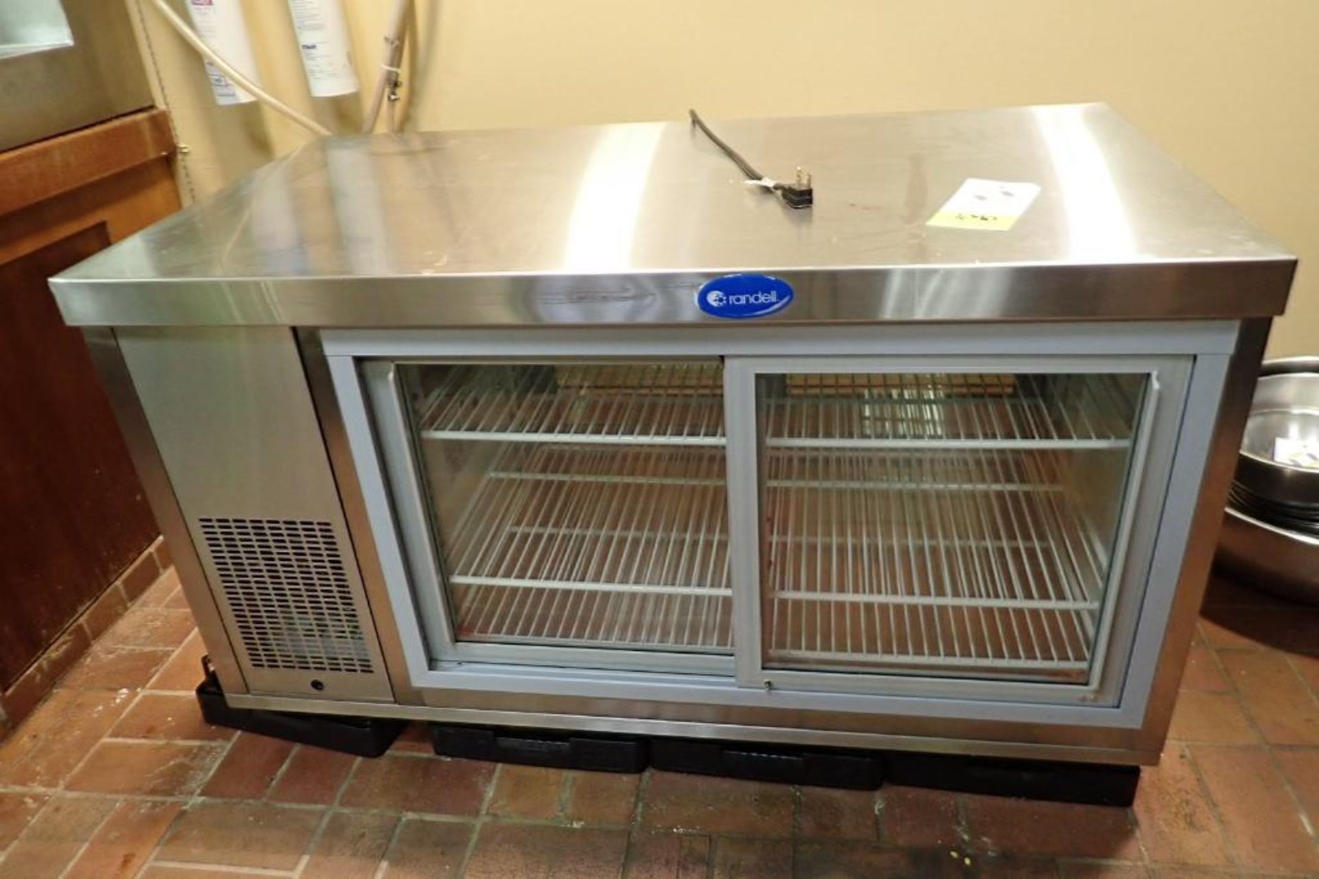 Randell refrigerated s/c counter mount display case