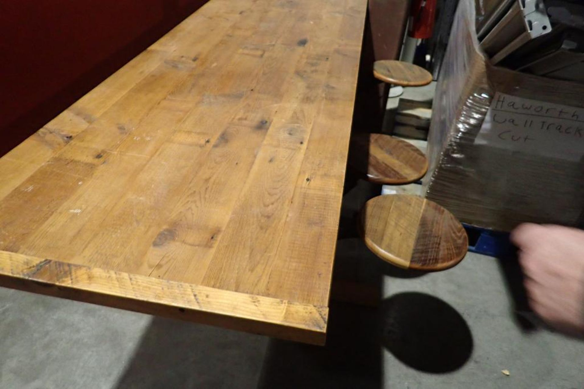 Wooden picnic table - Image 2 of 4