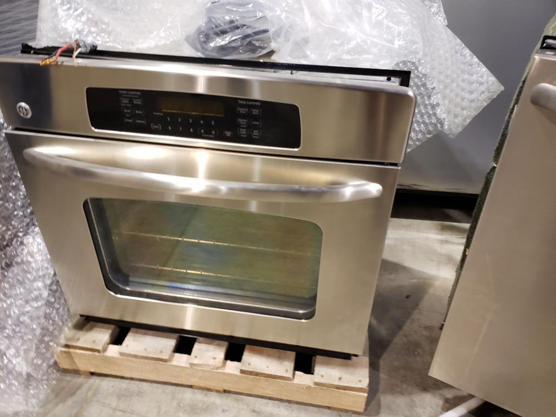 GE oven, Model J TP70S P2SS, SN FA6 055532Q