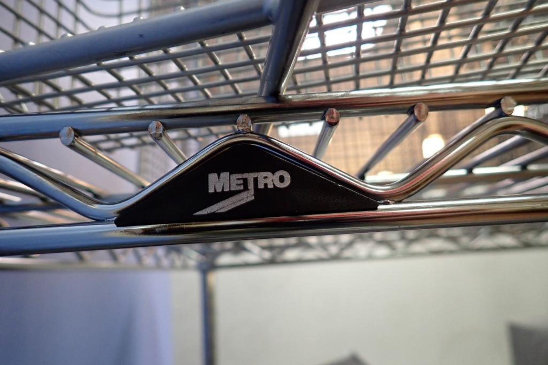 Wire metro racks - Image 3 of 3