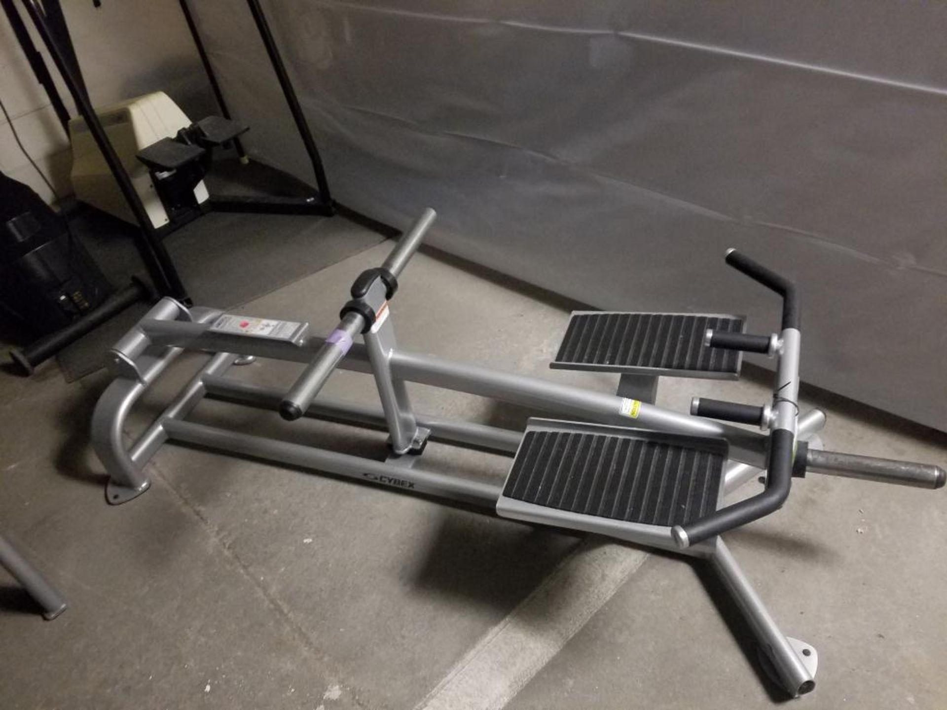 Manufacturer: Cybex - T-Bar Row-no weights - Model Number: