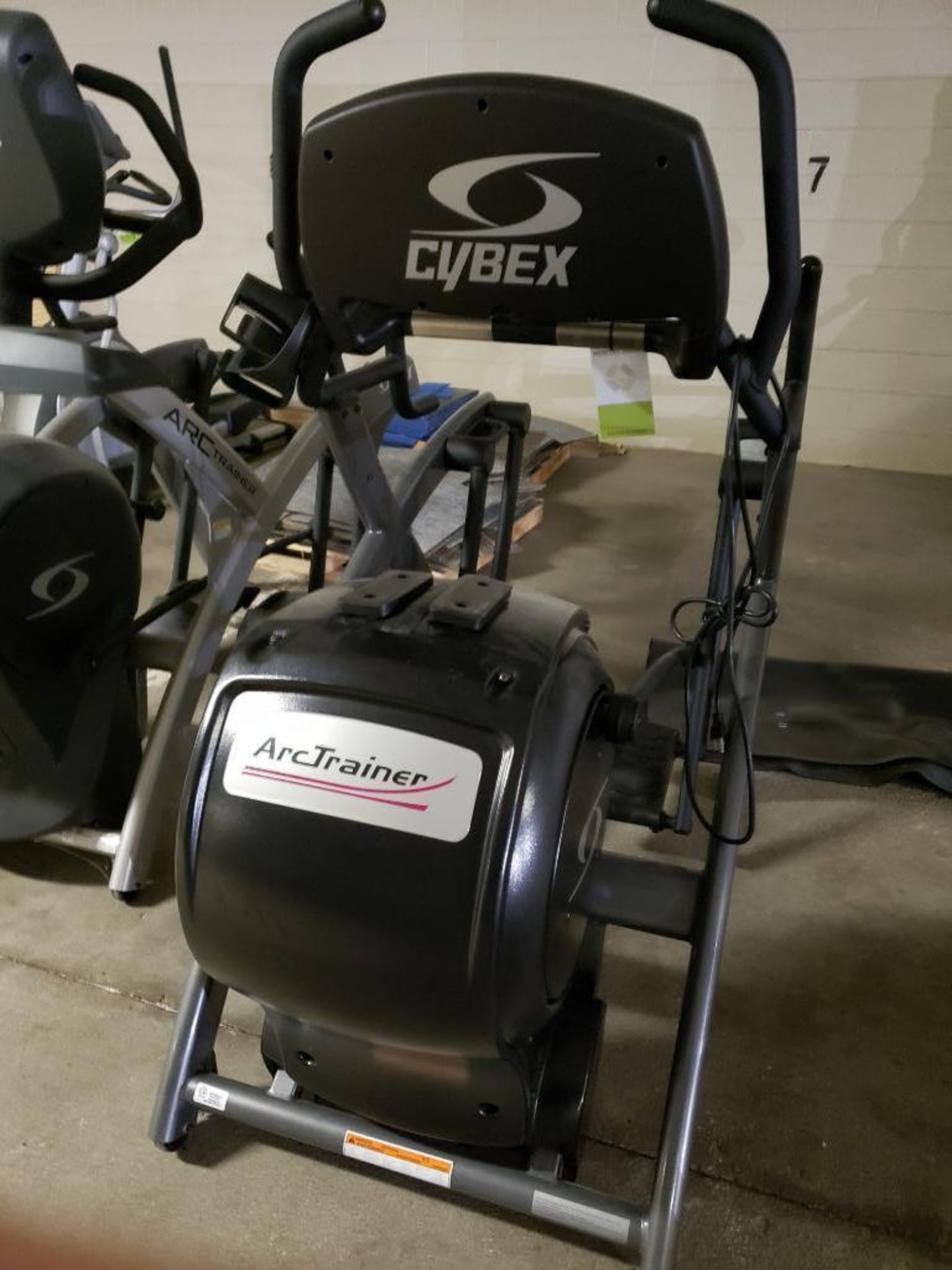 Manufacturer: Cybex - Total Body Arc Trainer - Model Number: 600A - Image 2 of 5