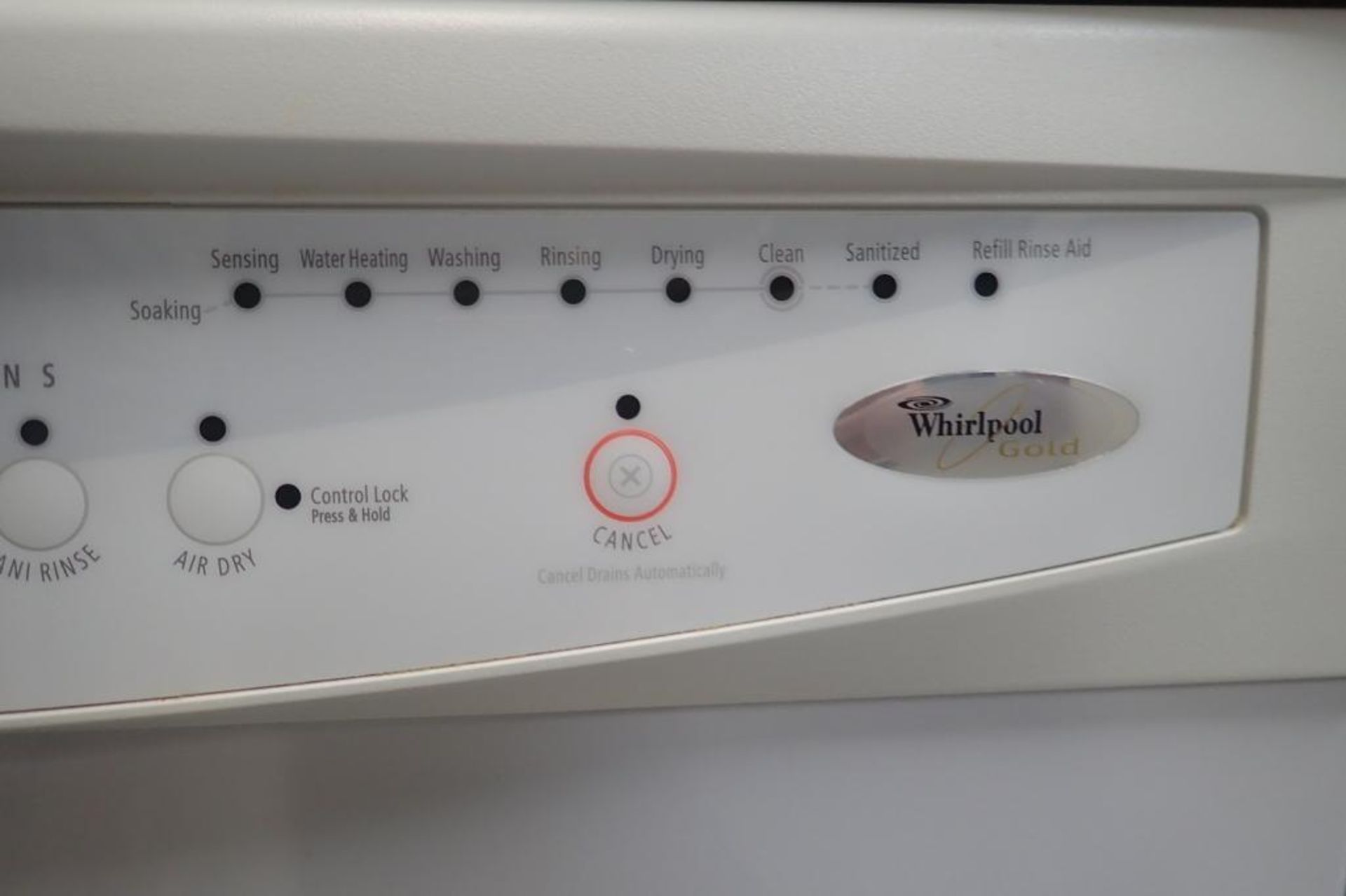 Whirlpool dishwasher - Image 2 of 5