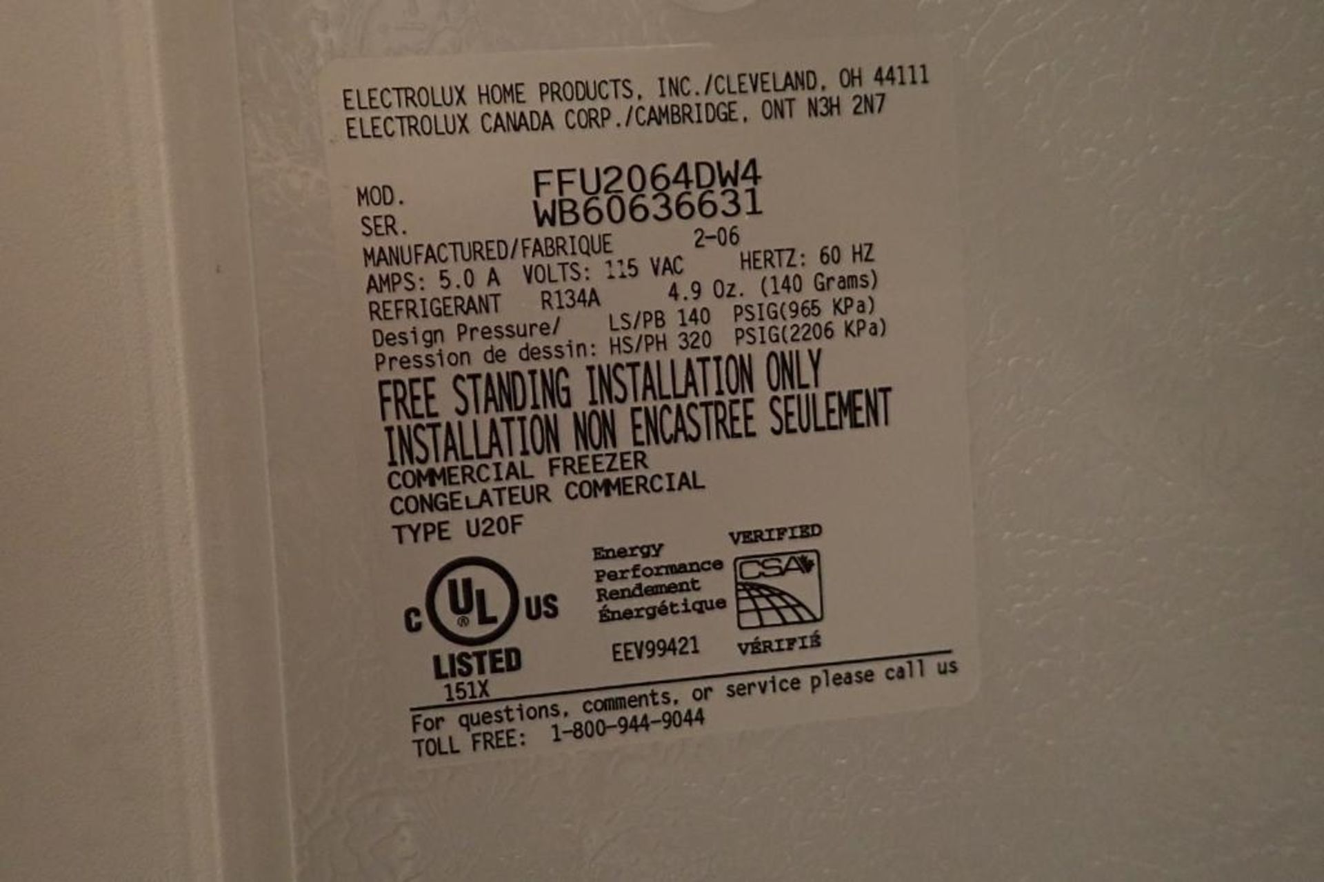 Frigidaire white upright freezer - Image 5 of 7