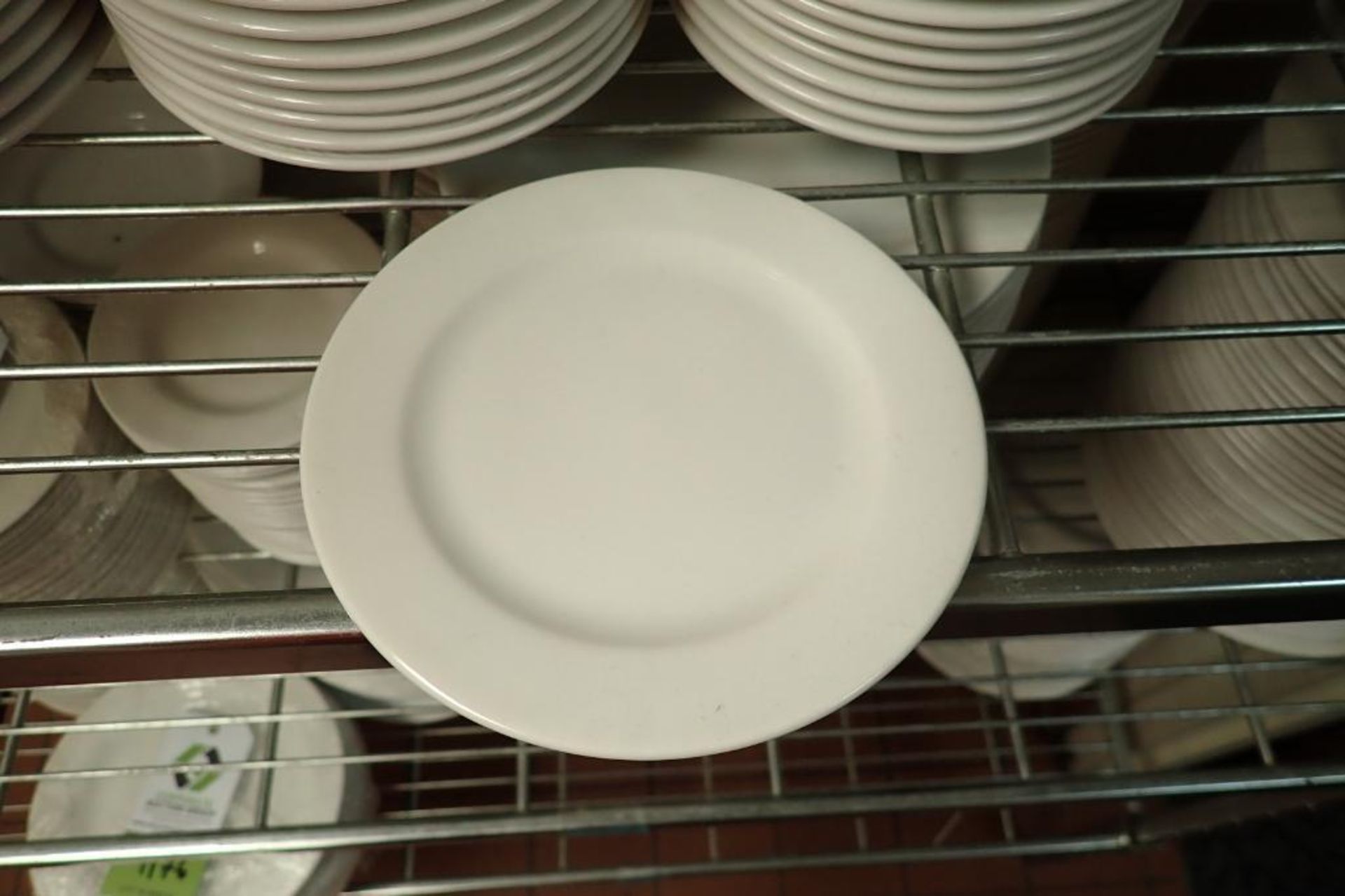 Lot of assorted dining plates - Image 5 of 6