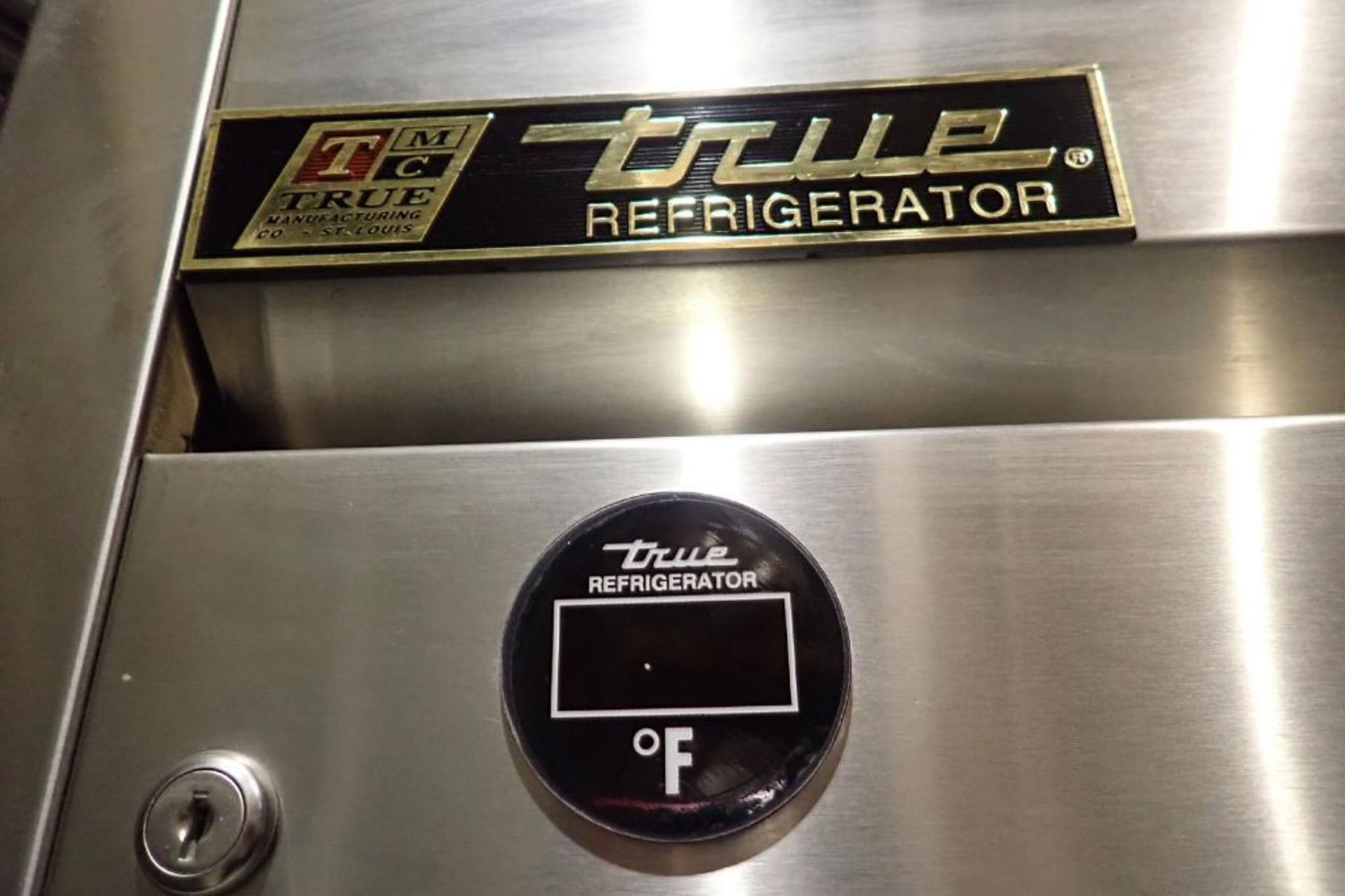 True SS commercial refrigerator and freezer combo - Image 5 of 7