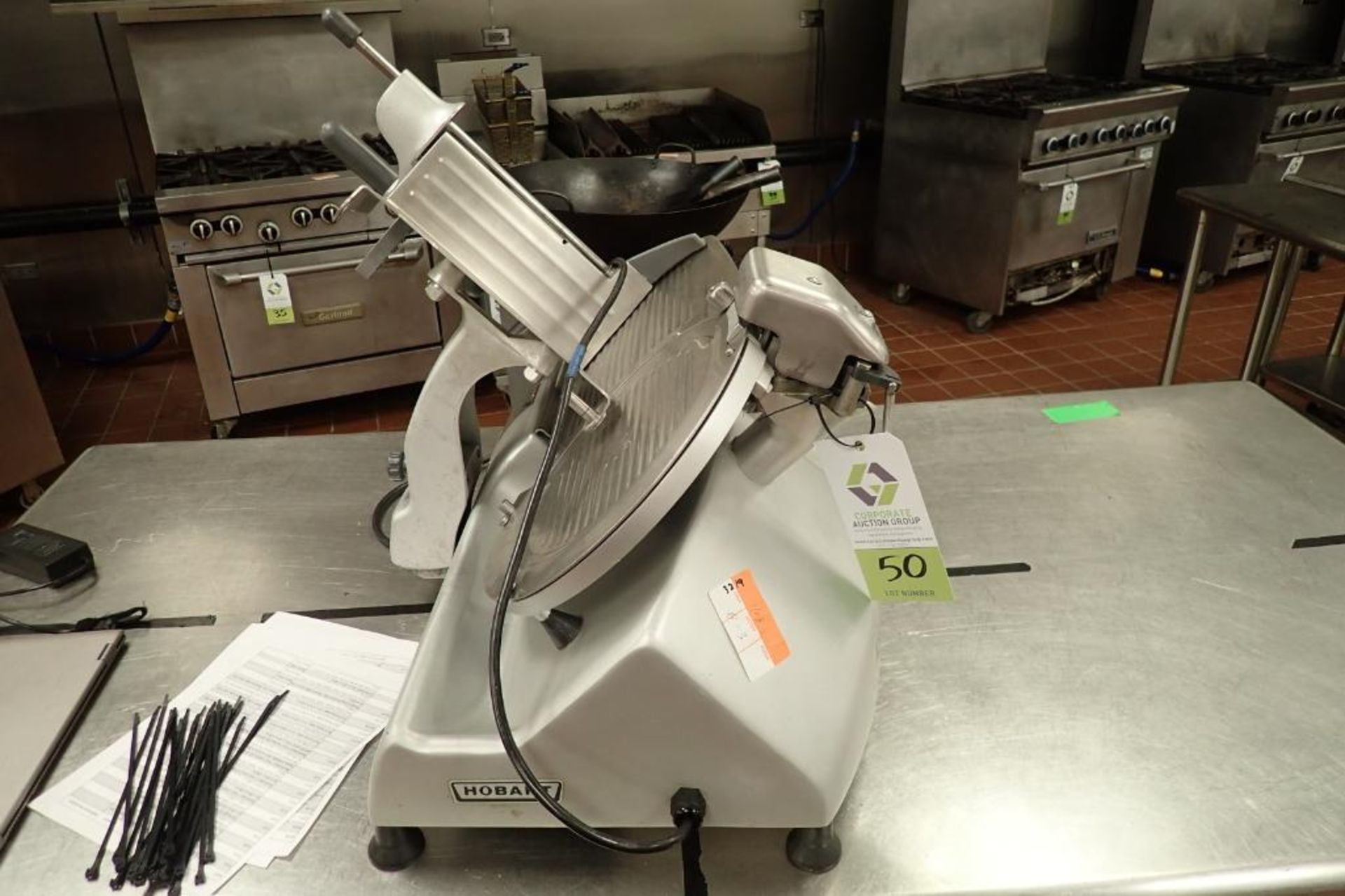 Hobart slicer, Model 2812, SN 561-122-727 - Image 2 of 6