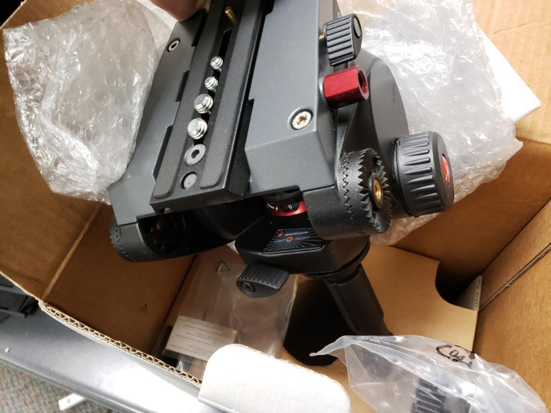 Manfrotto 504HD pro video head 75 - Image 8 of 9