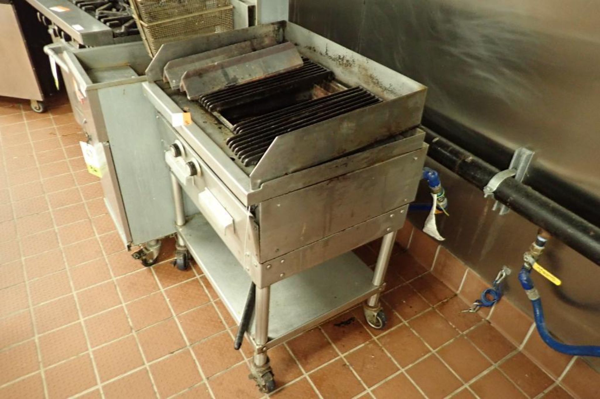 Vulcan grill, natural gas, 29 in. wide x 24 in. deep x 34 in. tall, on casters (bad) - Image 4 of 5