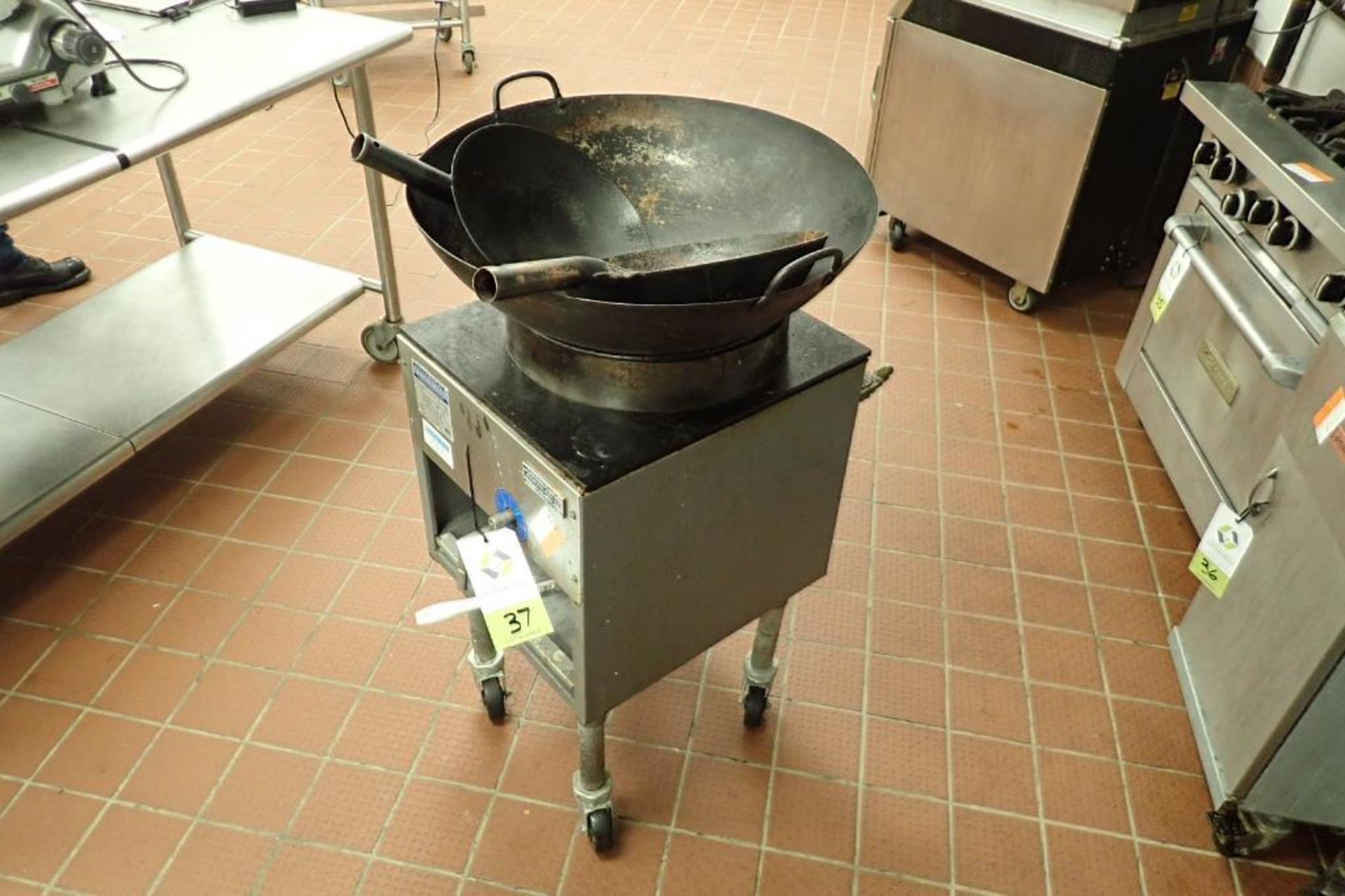 Rankin-Delux single burner commercial wok, Model OR-18W-C, SN 2145, natural gas, 18 in. wide x 20 in - Image 2 of 4