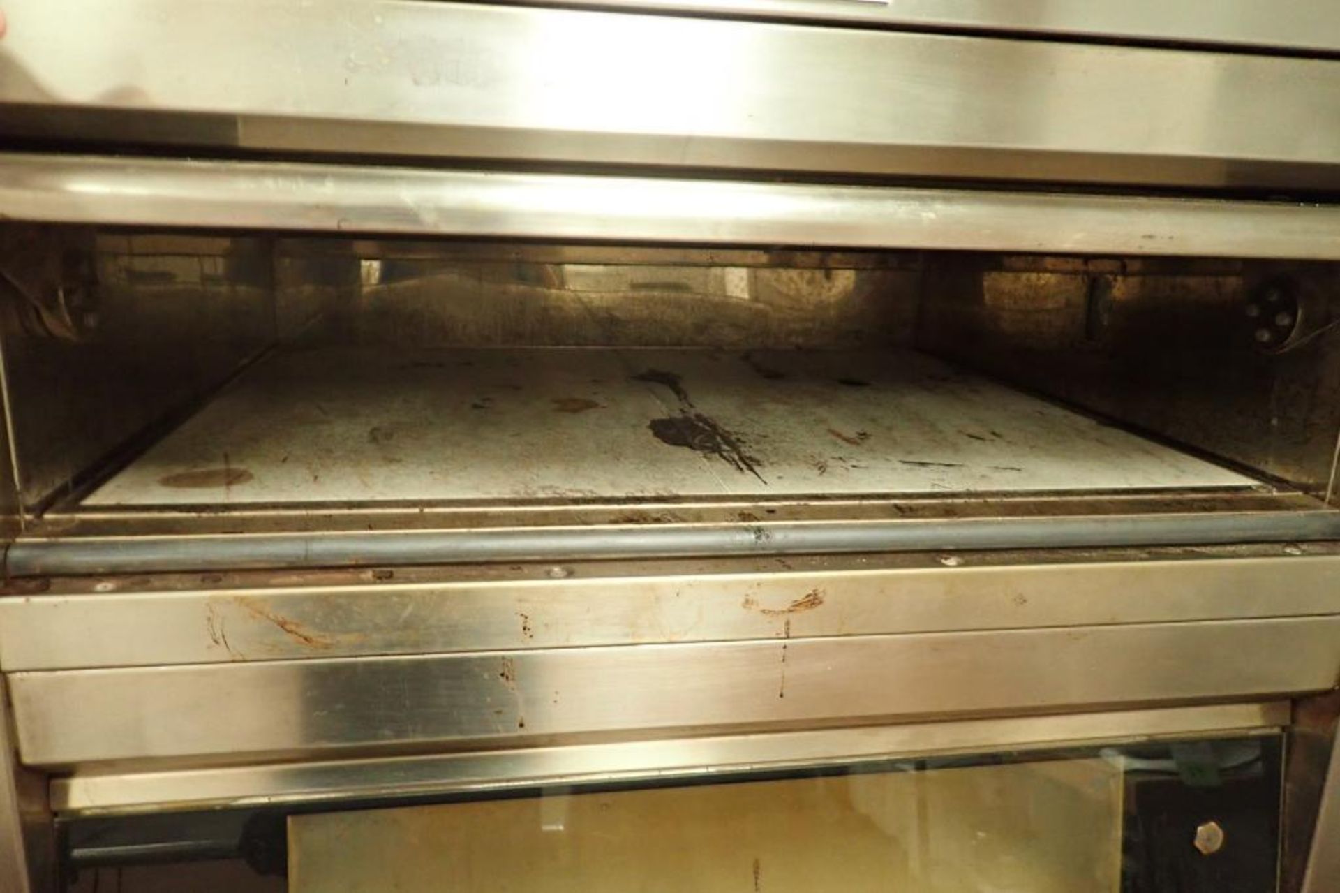 Doyon SM 3 tier oven, Model 2T3, SN 104599, 208 volt, 3 phase, 54 in. wide x 39 in. deep x 73 in. ta - Image 3 of 7