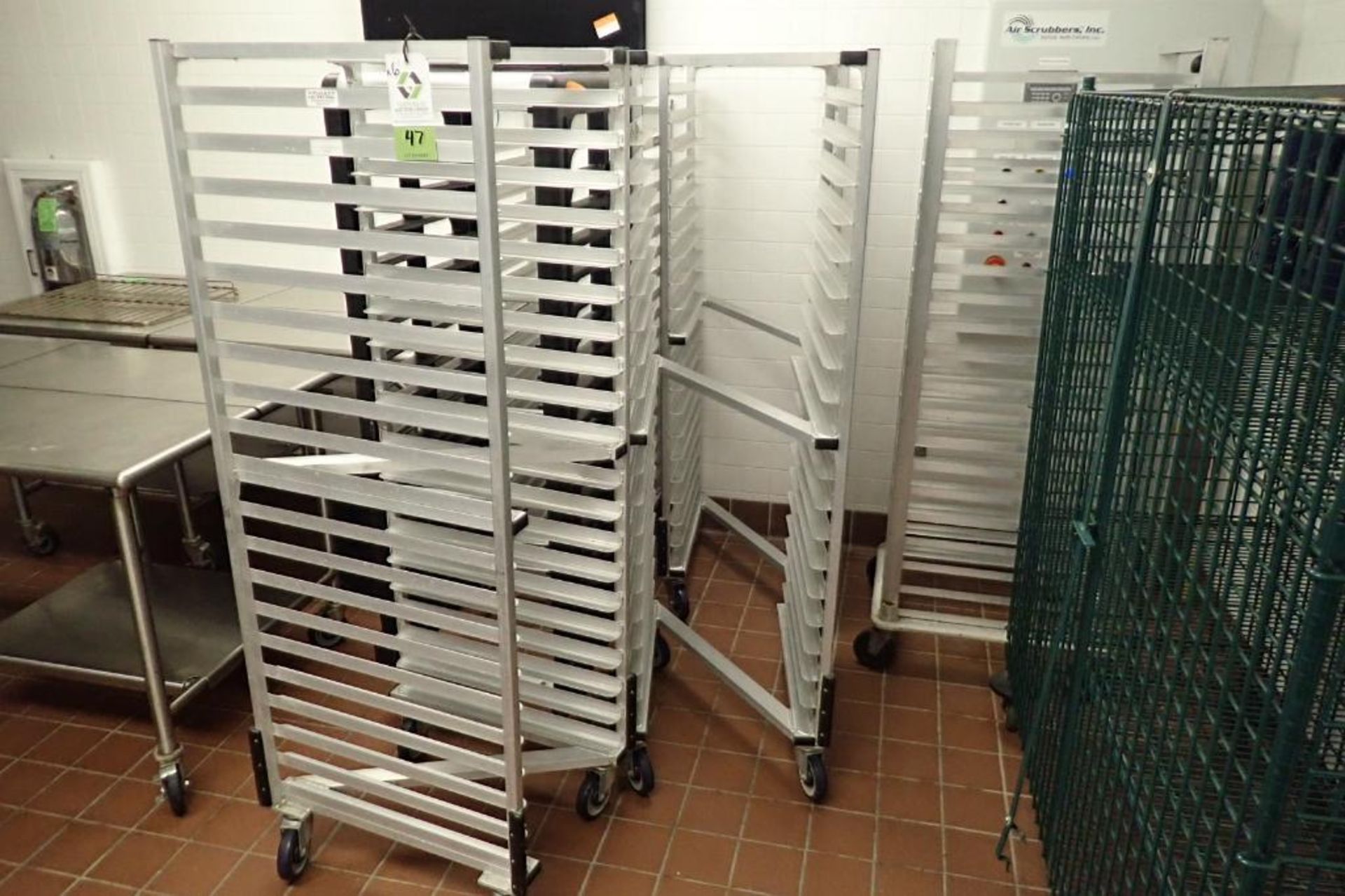 Assorted bakery racks aluminum and plastic - Image 2 of 5