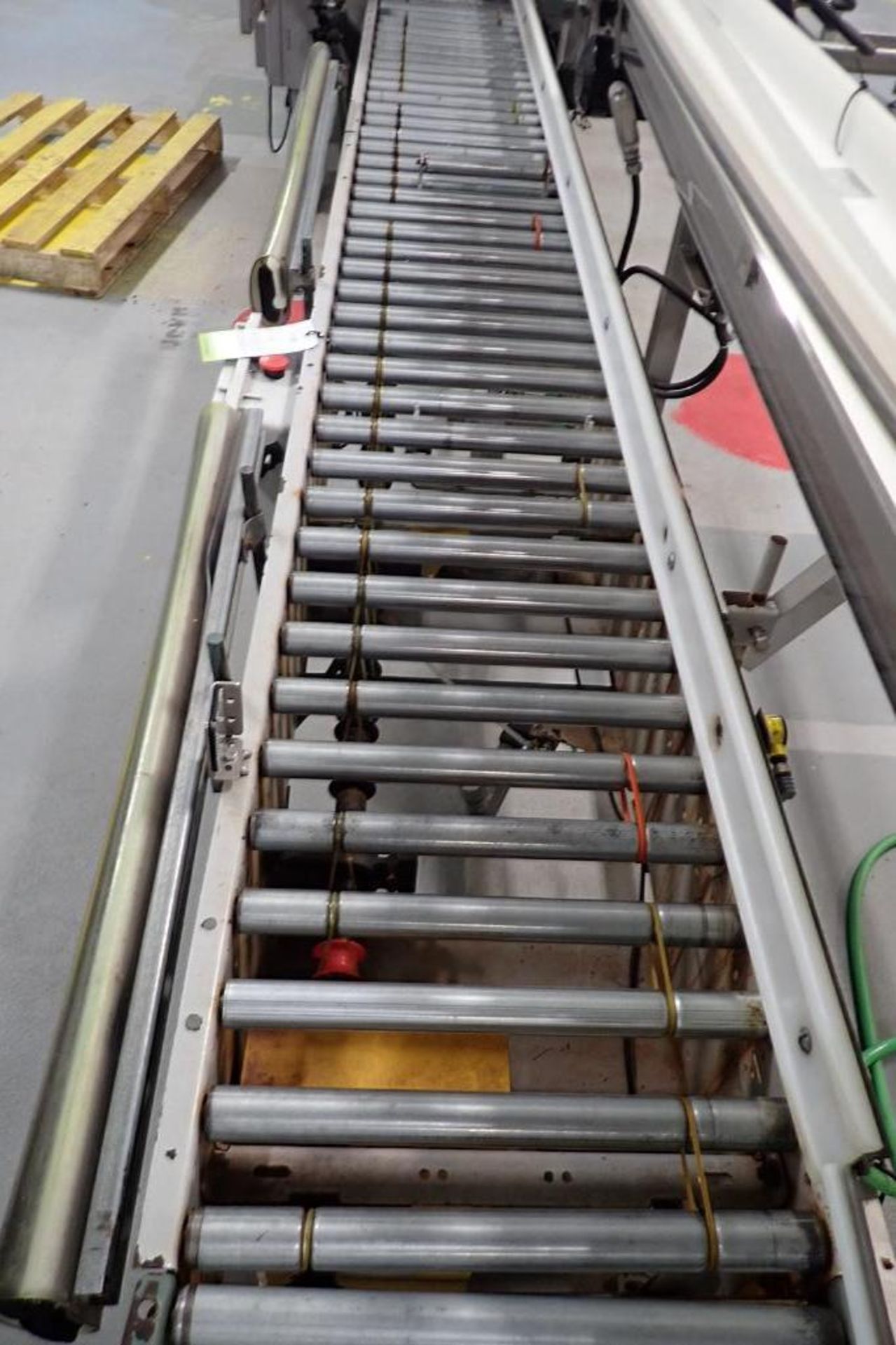 Hytrol powered roller conveyor, 120 in. long x 15 in. wide x 24 in. tall - ** Rigging Fee: $ 50 ** - Image 3 of 5
