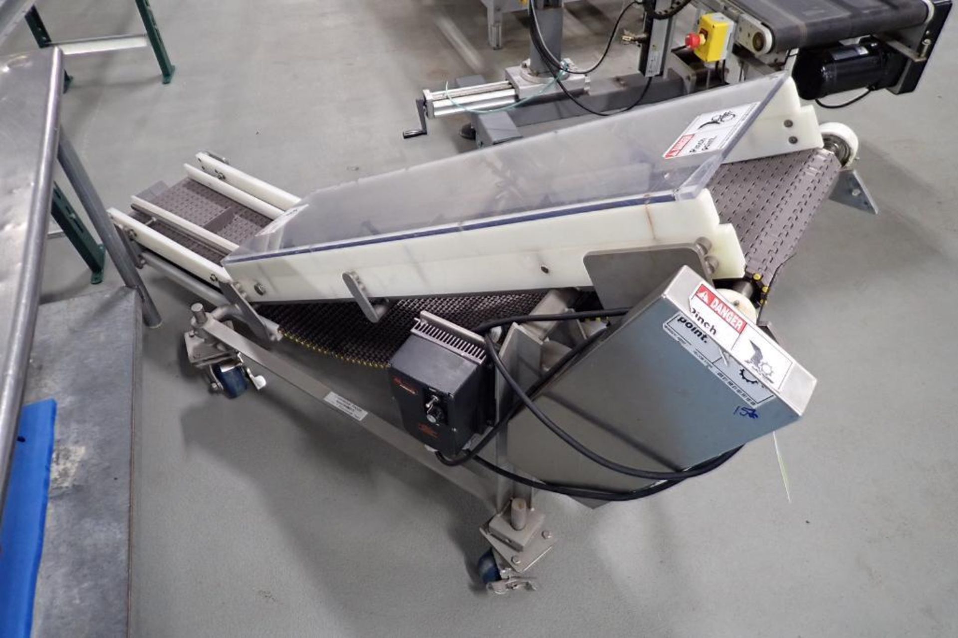 Incline conveyor, 68 in. long x 12 in. wide x 12 in. infeed x 33 in. discharge, cleated belt, 12 in. - Image 4 of 6