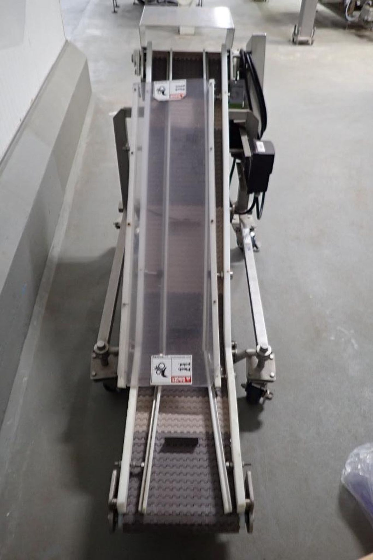 Incline conveyor, 68 in. long x 12 in. wide x 12 in. infeed x 33 in. discharge, cleated belt, 12 in. - Image 3 of 8