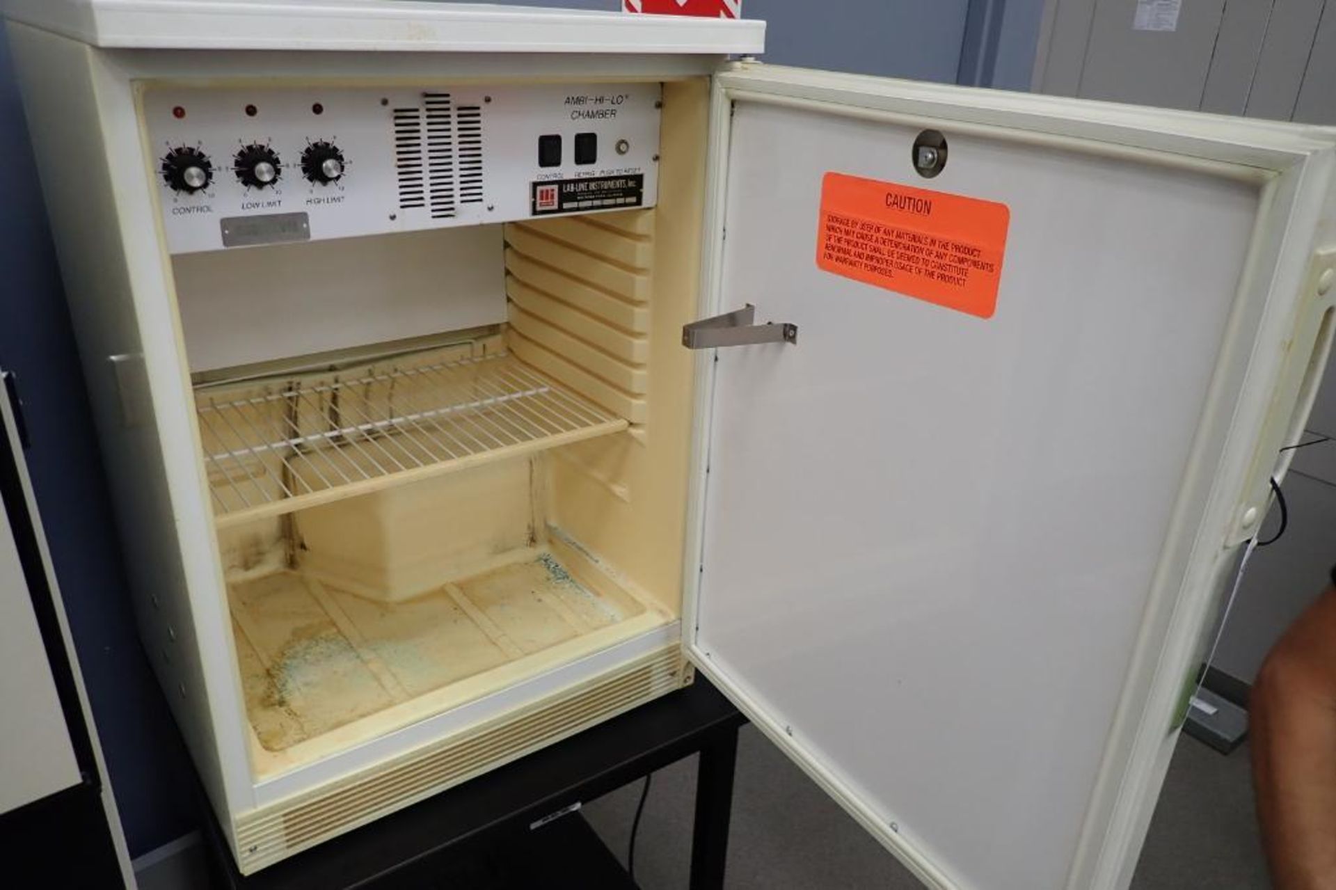 Mocon-lab line bench top environmental chamber - Image 3 of 5