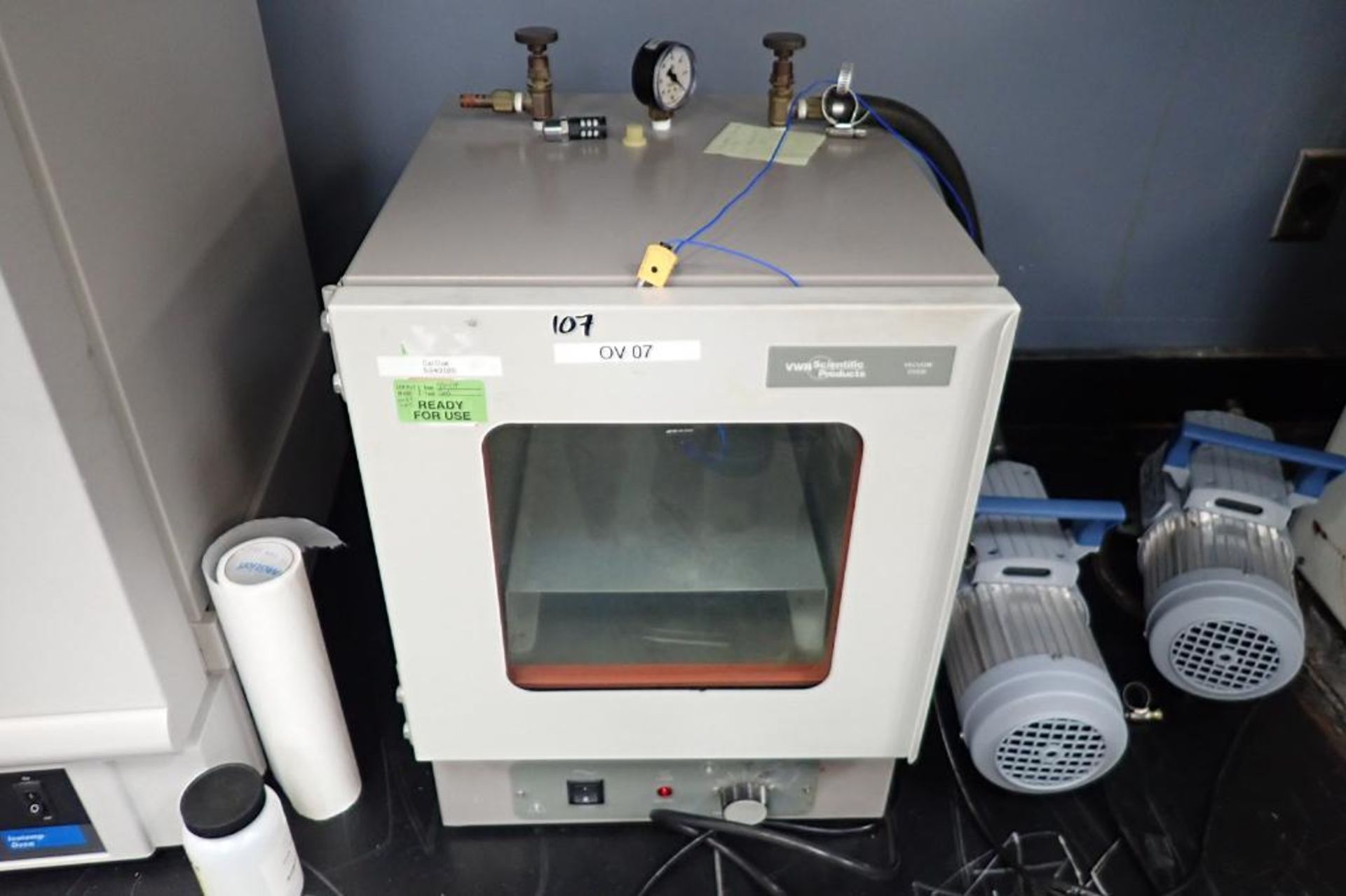 VWR Scientific products vacuum oven