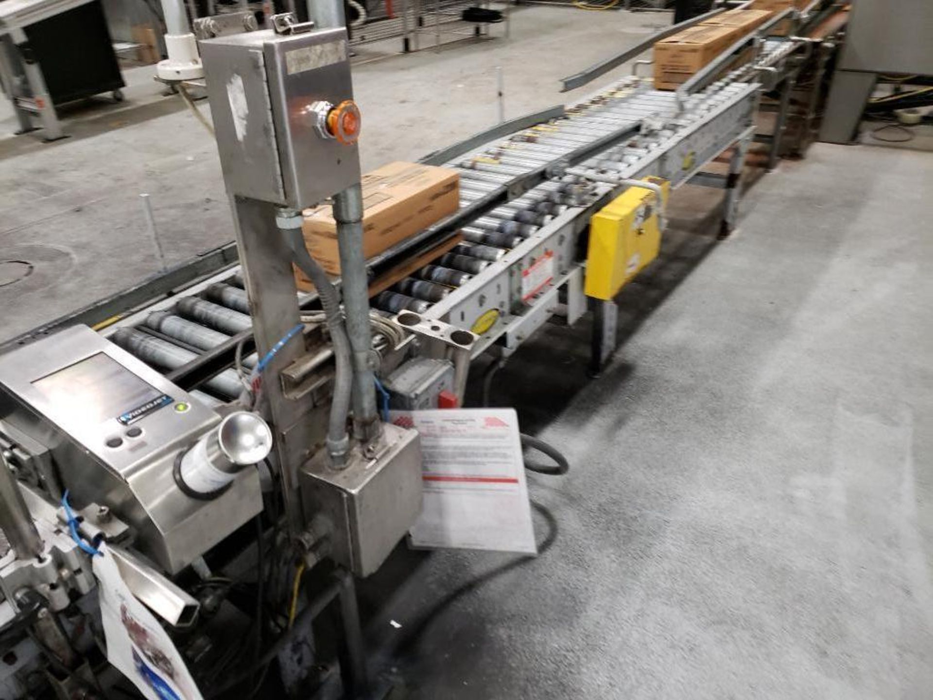 Hytrol powered roller conveyor - Image 2 of 5