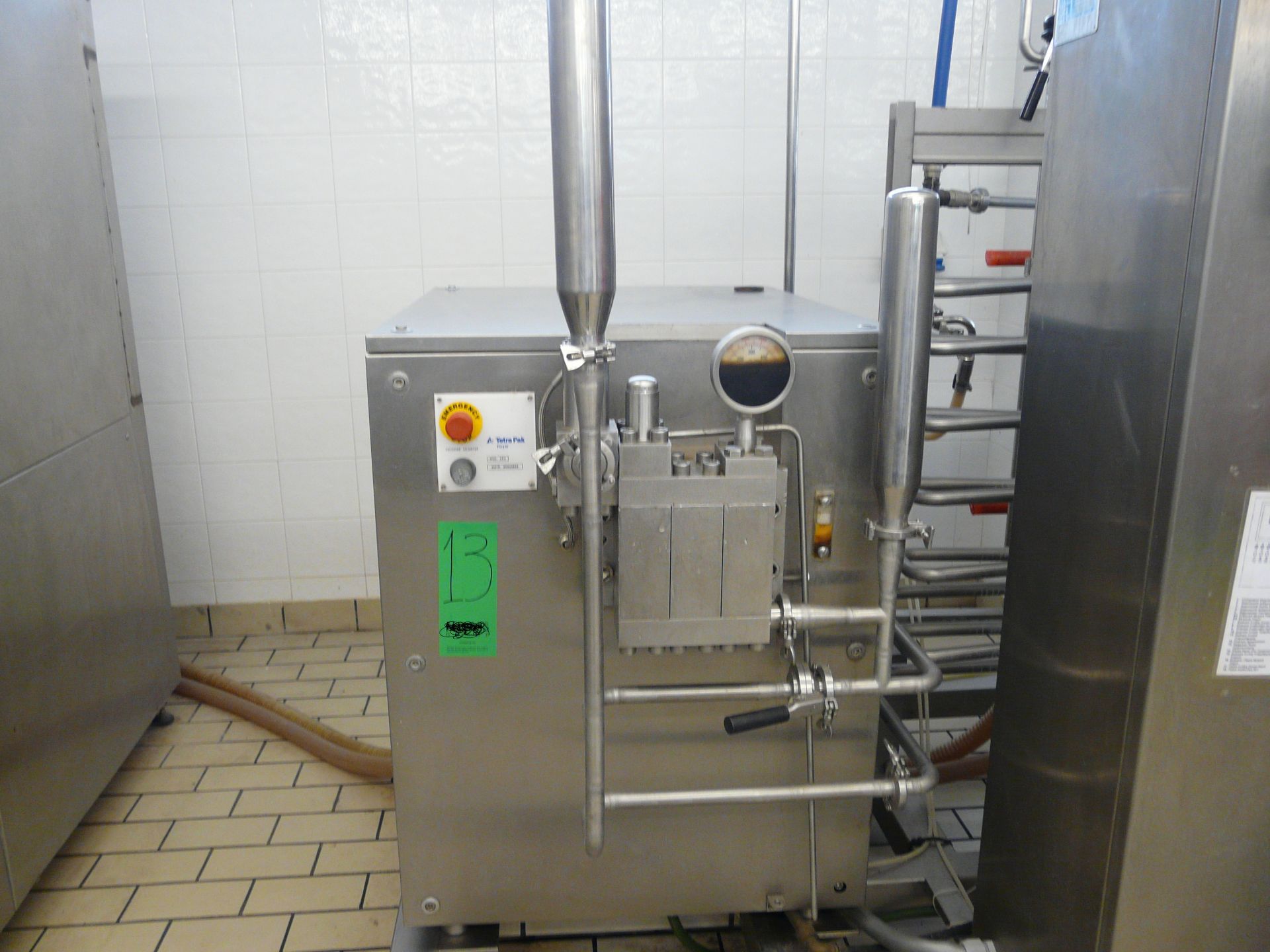 TETRA PAK HOYER HTST 1200 Pasteurizer for Ice Cream , Contains 2 x Tanks with agitators ,1 Plate - Image 5 of 20
