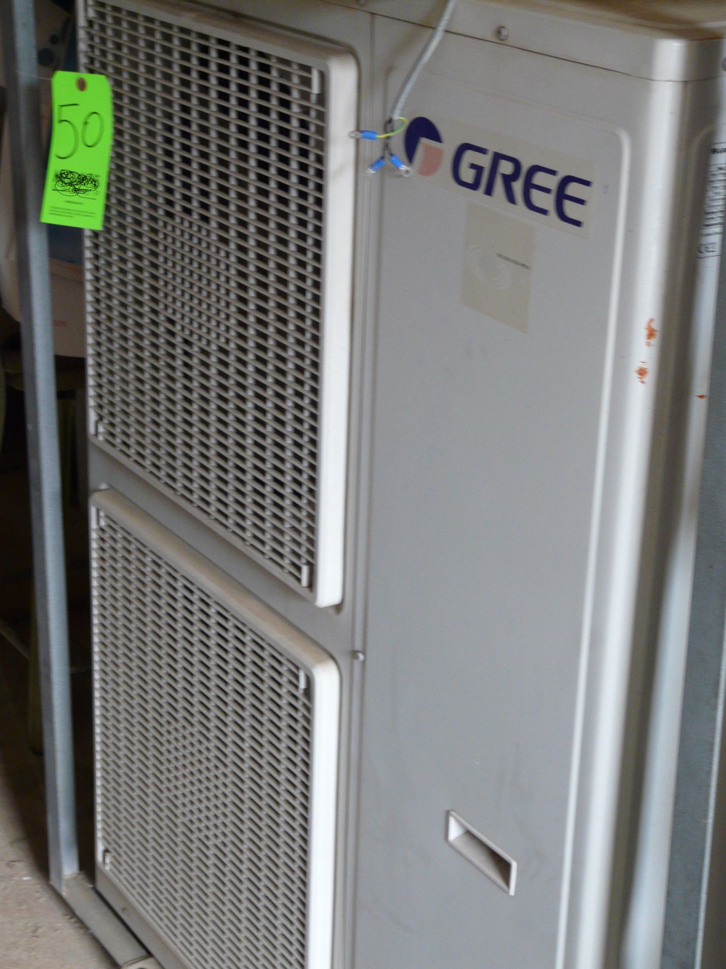 GREE Roof Air Conditioning Unit ,Warm and Cold Inverter ,55000BTU/H,Y.O.M 2010 GR0-501HUa}3-N2