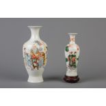 A Chinese famille rose and a famille verte vase, one of which with Qianlong mark, 19th/20th C.