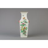 A Chinese square famille rose vase with floral design, 19th/20th C.