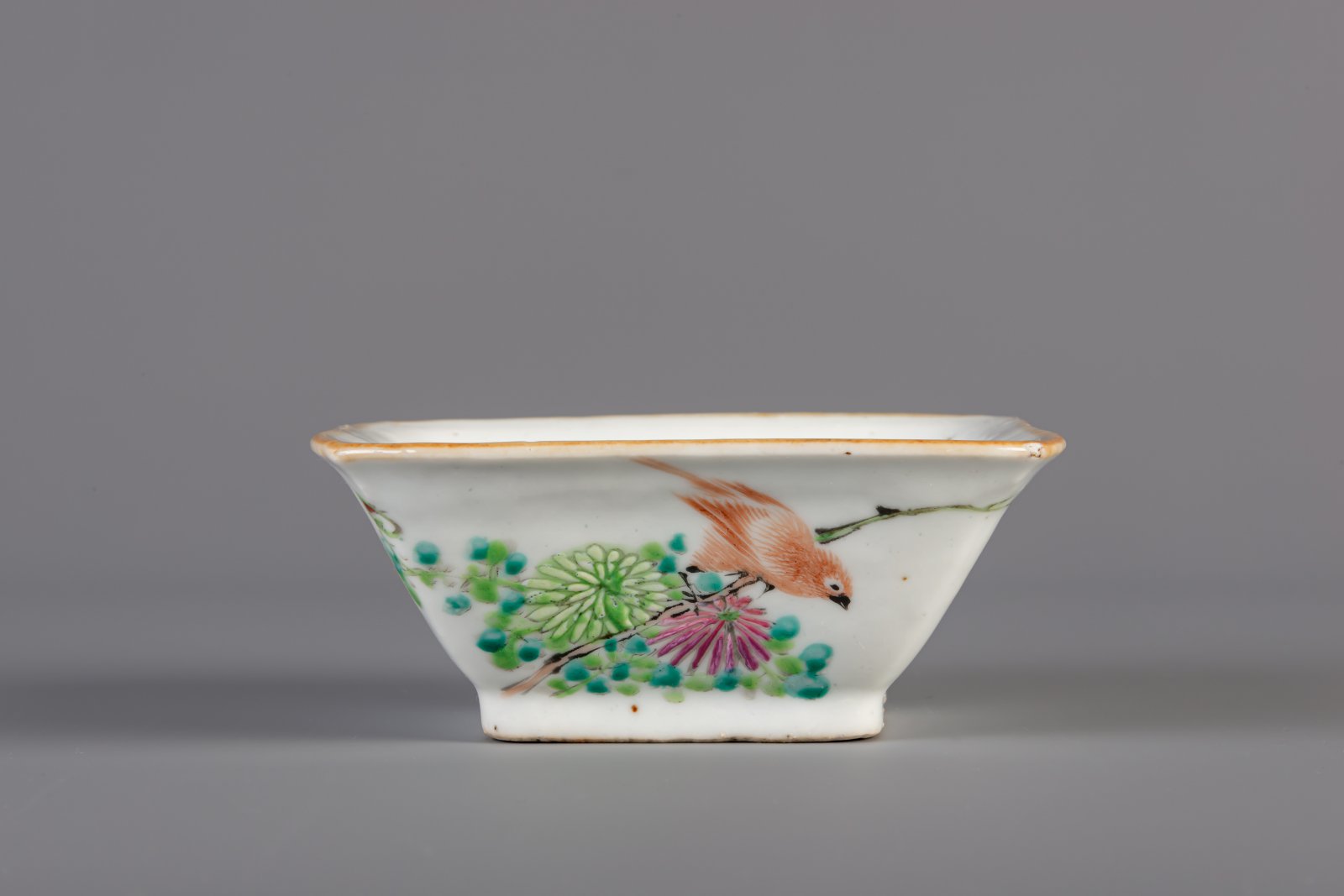 A Chinese famille rose sweetmeat or rice table set with birds among flowers, 19th C. - Image 7 of 11