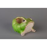 A Chinese green frog shaped jardinire, 19th C.