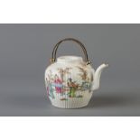 A Chinese famille rose teapot, 19th C.