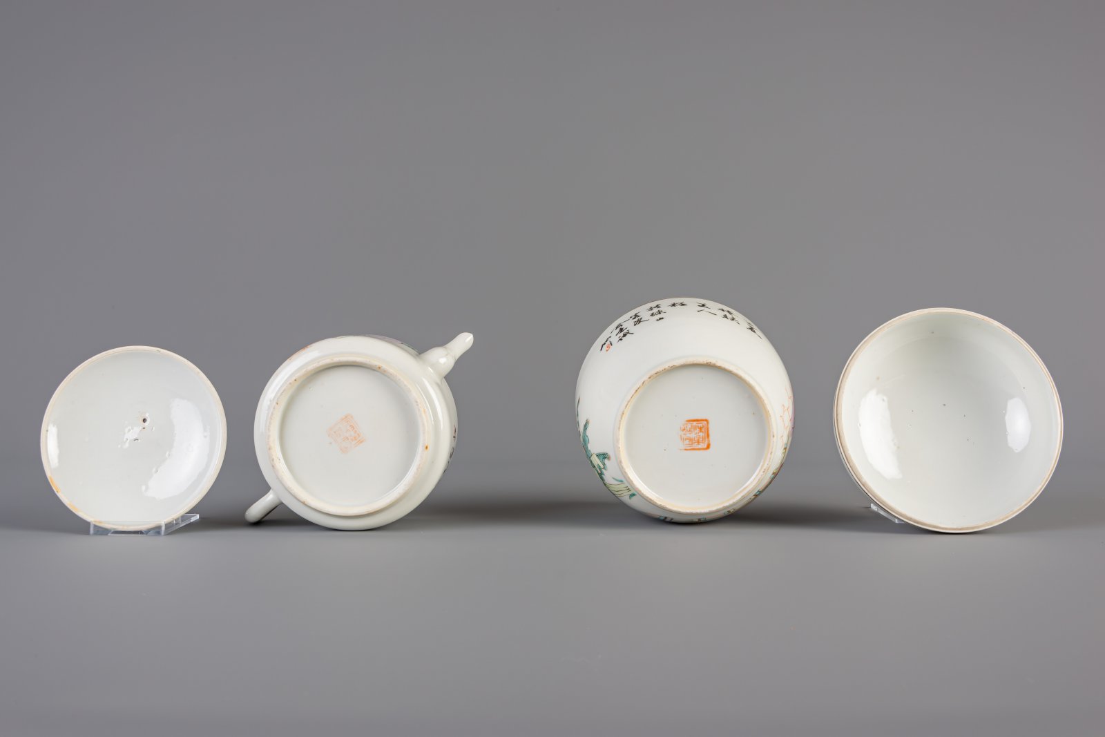 A Chinese qianjiang cai eleven-part tea set, 19th/20th C. - Image 14 of 16