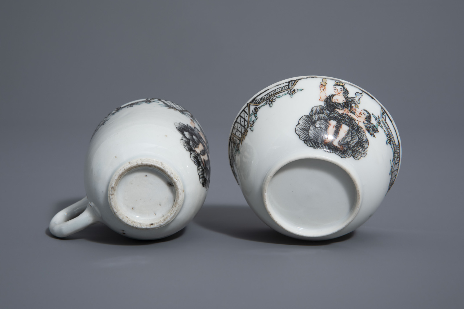 A Chinese grisaille 'Jupiter' export bowl and a cup and saucer, Qianlong - Image 9 of 9