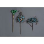 Three Chinese jade, kingfisher feather and enamel on silver hairpins, 19th/20th C.