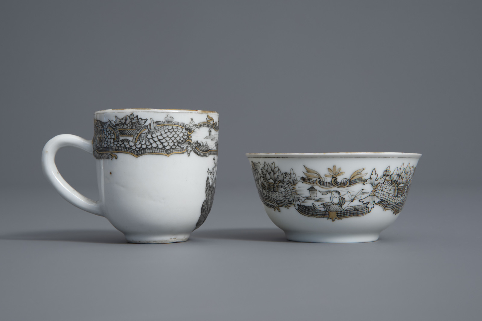 A Chinese grisaille 'Jupiter' export bowl and a cup and saucer, Qianlong - Image 4 of 9