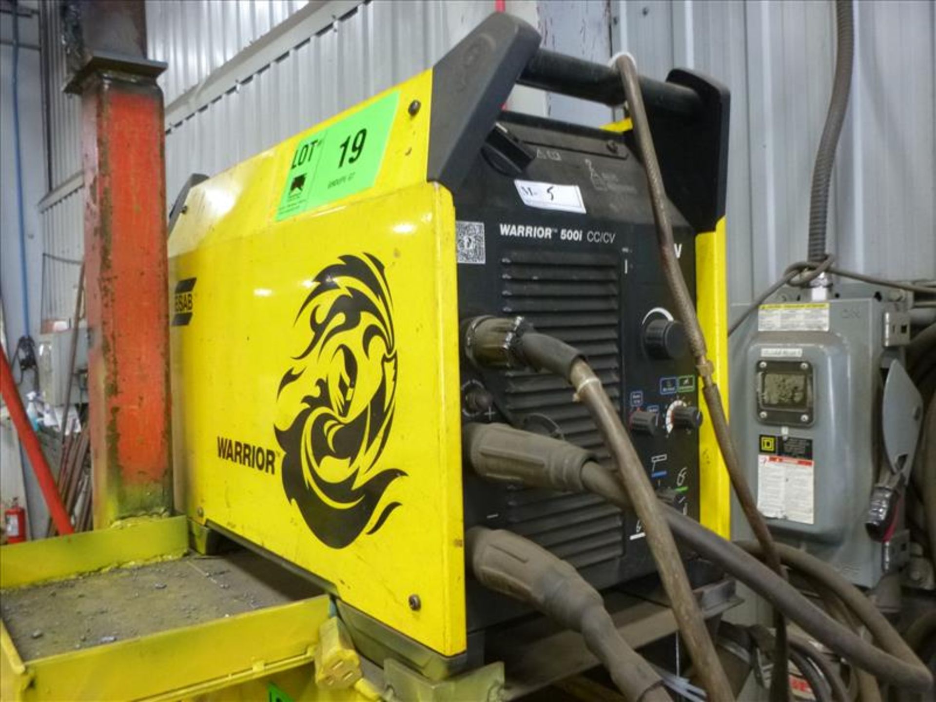 ESAB welding system consisting of: ESAB mig welder, mod. Warrior 500i, ser. no. 405-423-0148 c/w