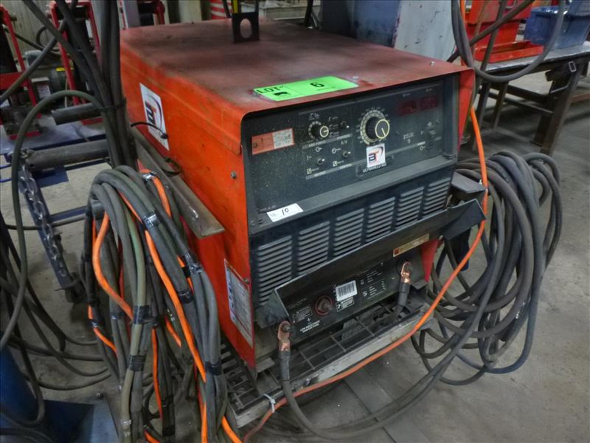 BOC arc welder, mod. UltraWeld 652, ser. no. KK053034 (located at 164 Rue Strathcona)