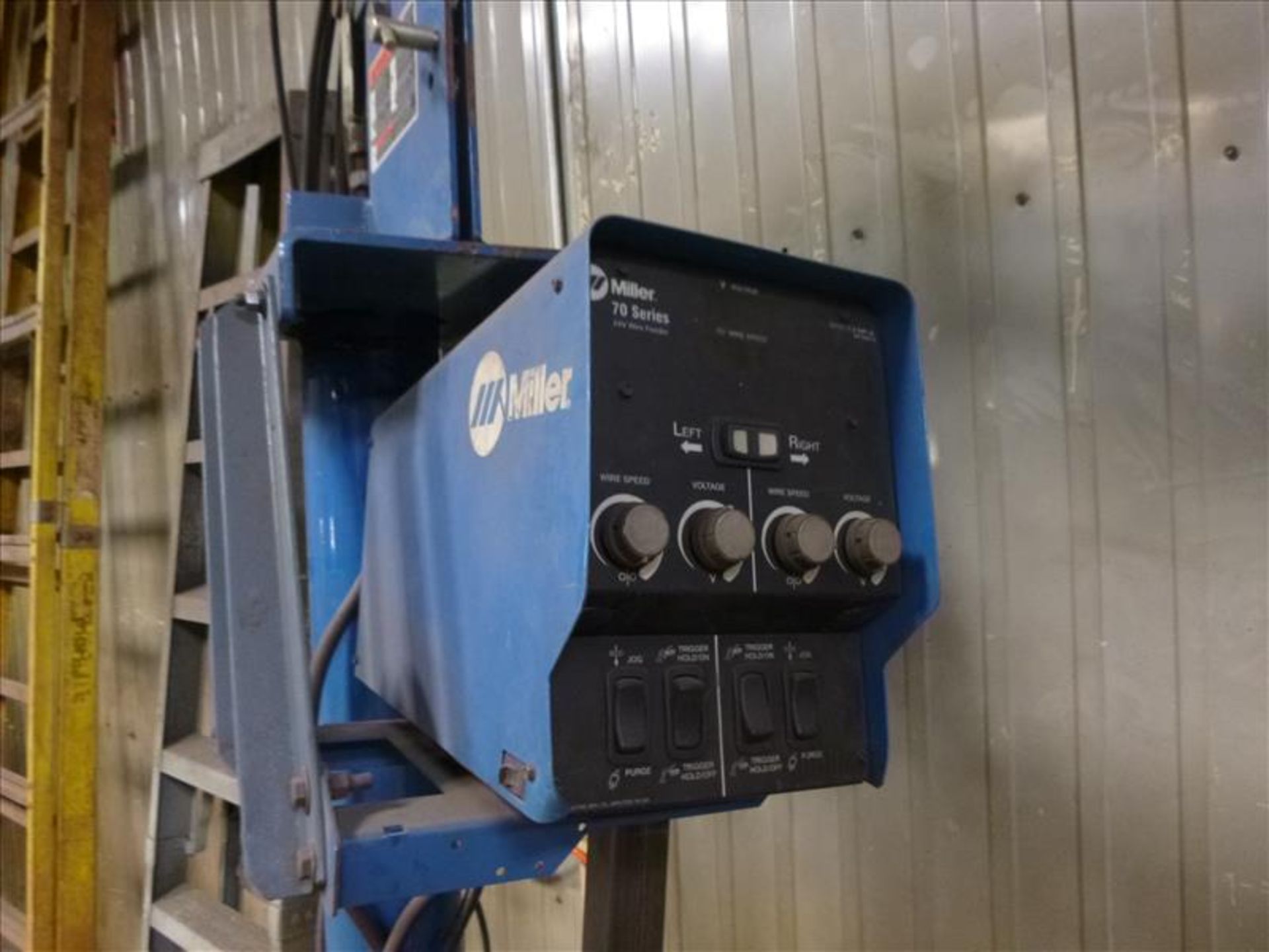 Miller boom welding system consisting of: Miller mig welder, mod. Dimension 302, ser. no. - Image 3 of 4