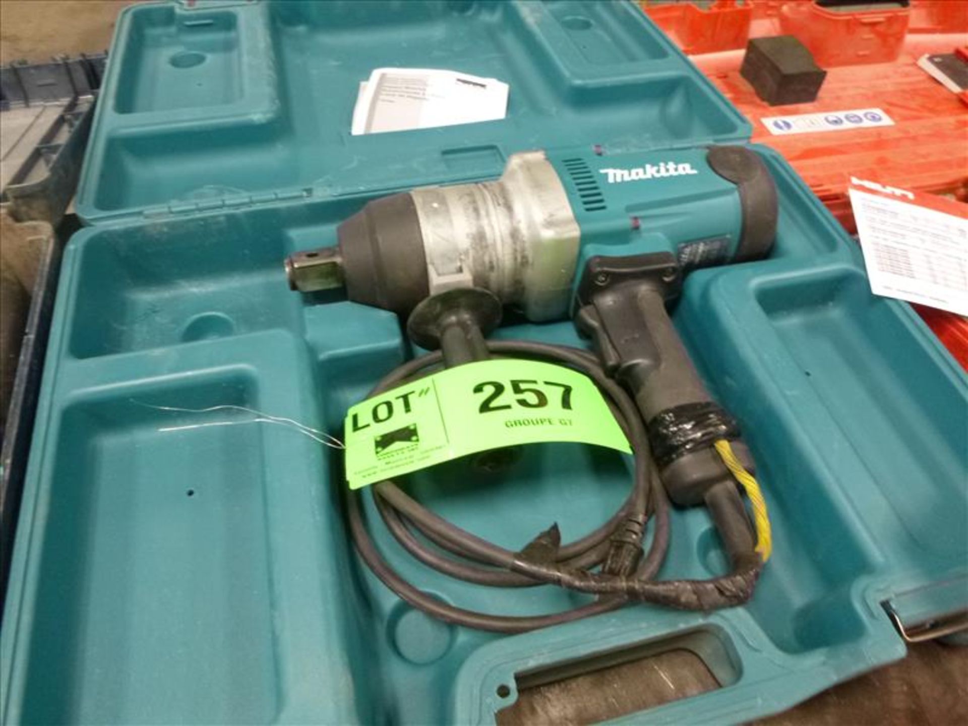 Makita impact wrench, mod. TW1000 (located at 164 Rue Strathcona)