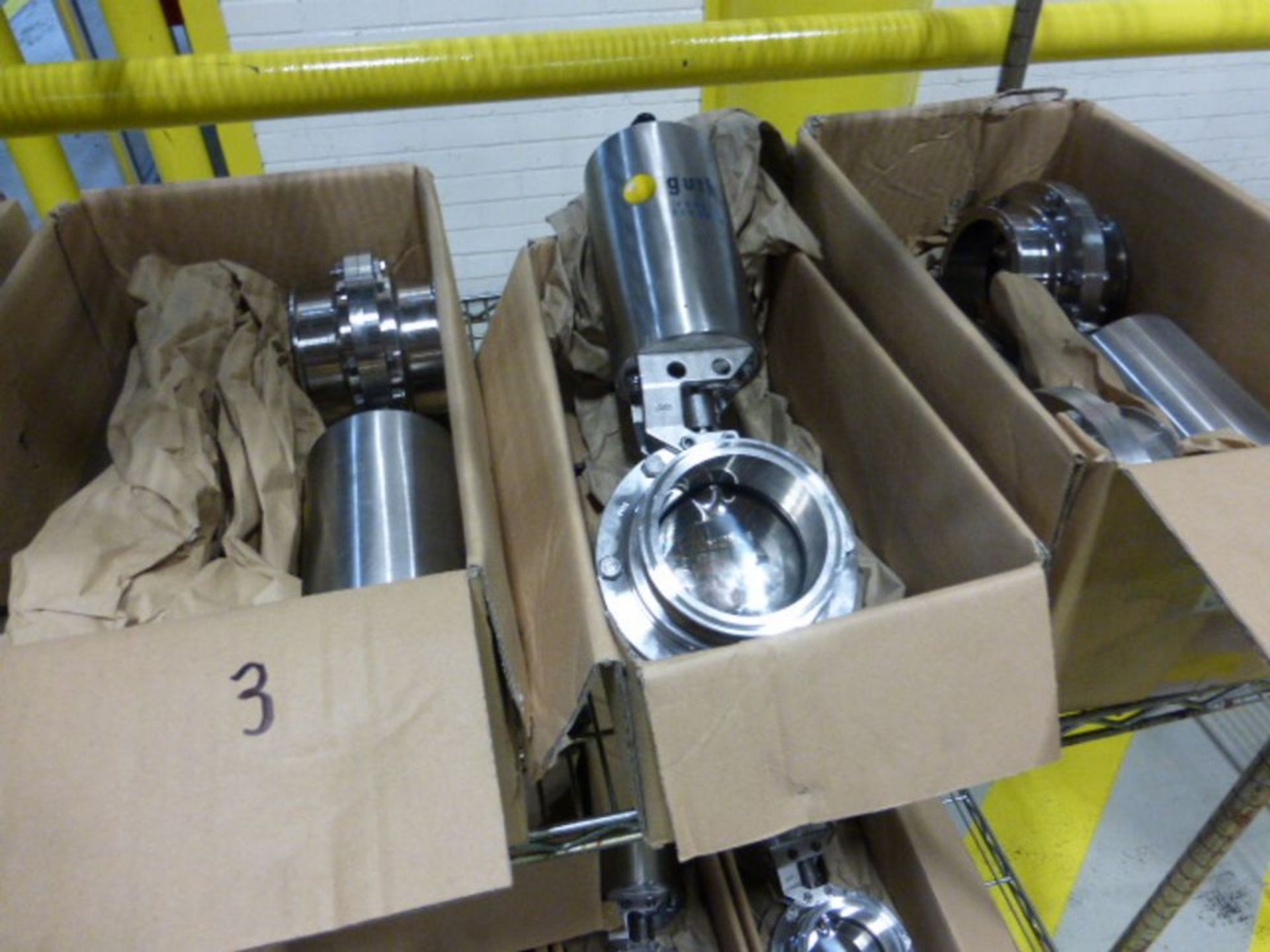 (7) Guth stainless 4 in pneumatic valve (316) [1st Flr Main Shipping Area] - Image 2 of 2