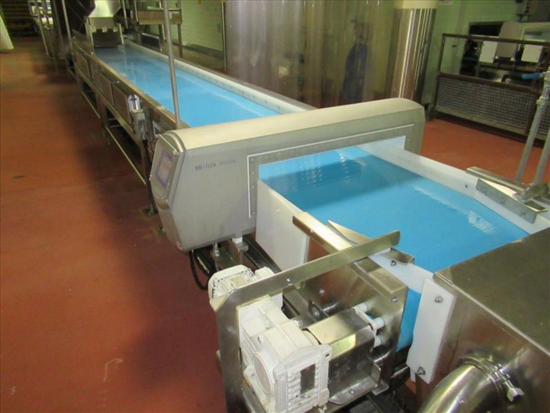 Inspection conveyor approx 30 in w x 24 ft l with Mettler Toledo model V4-RAD Safeline metal - Image 2 of 4