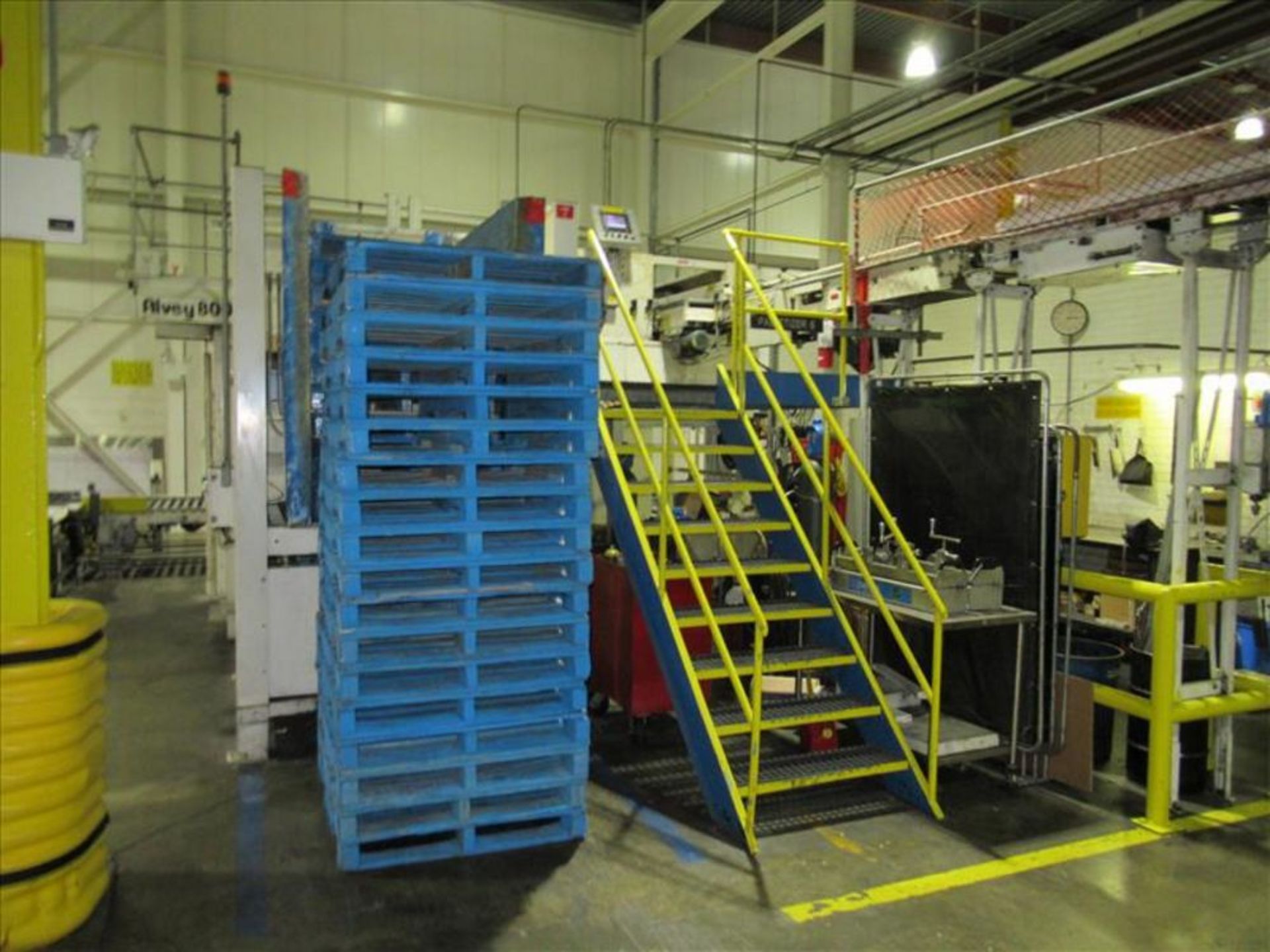 Alvey case palletizer mod. no. 800 ser. no. 01-K4901112 high level automatic case palletizer with - Image 2 of 2