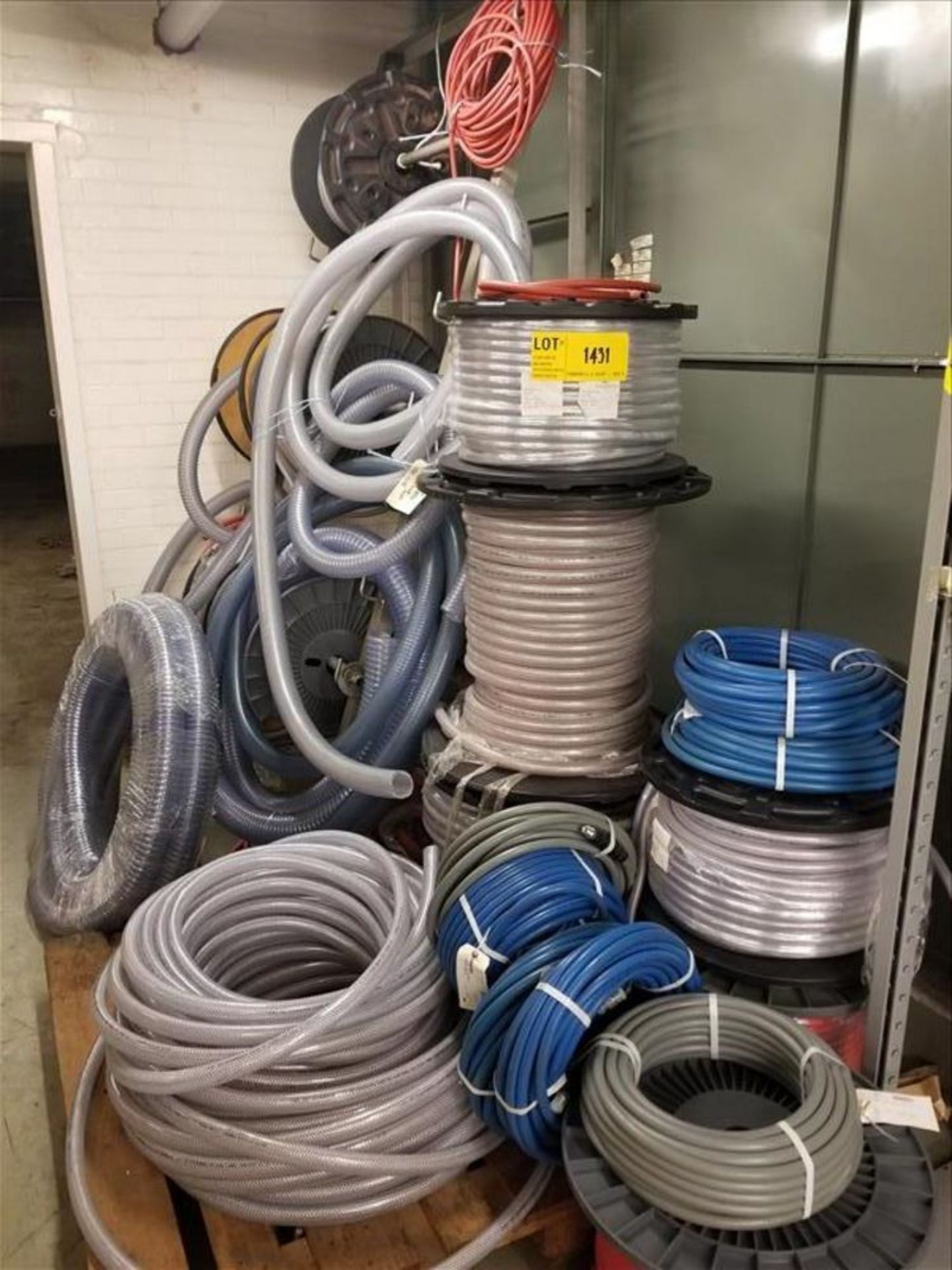 Lot of Assorted Hose with Rack [Proceed to Part Room]